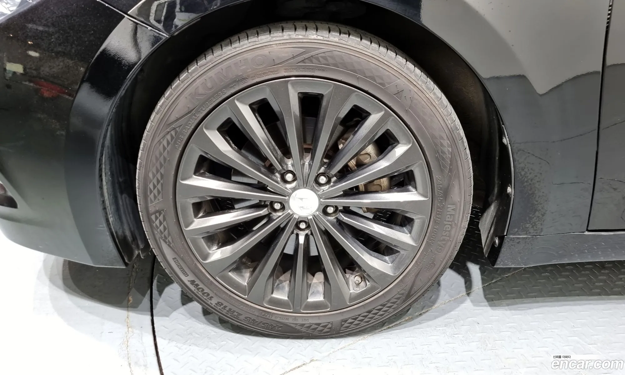 Hyundai Grandeur V Hg300 Exclusive 2014 - фотография 11765993