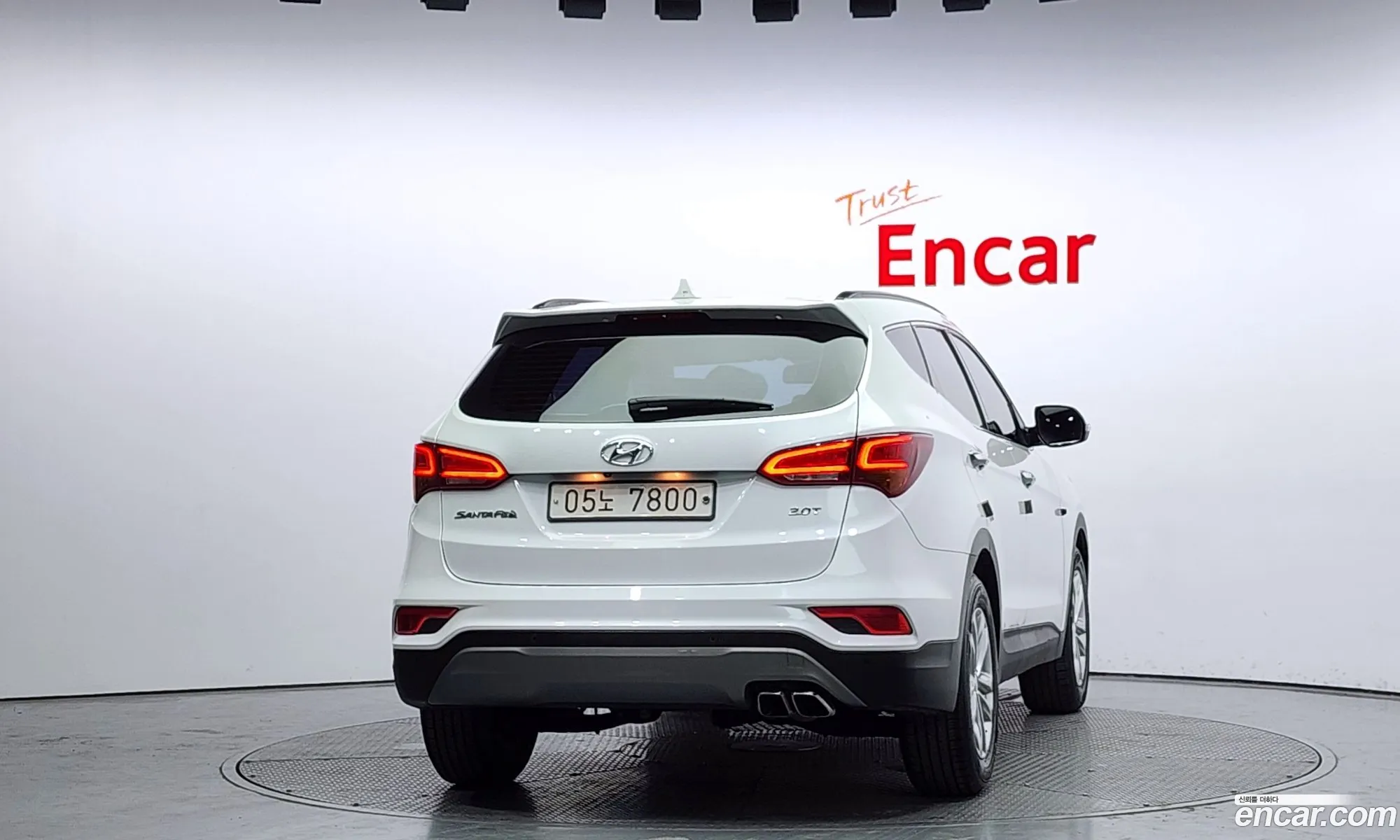 Hyundai Santa Fe Gasoline 20 Turbo 2Wd 2018 - фотография 19189837