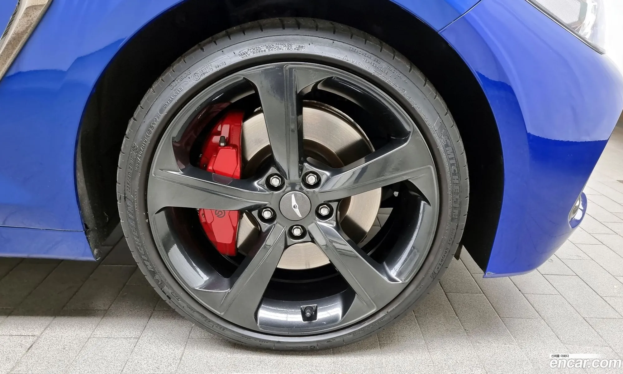 Genesis G70 I 33T Sports Awd 2019 - фотография 11827489