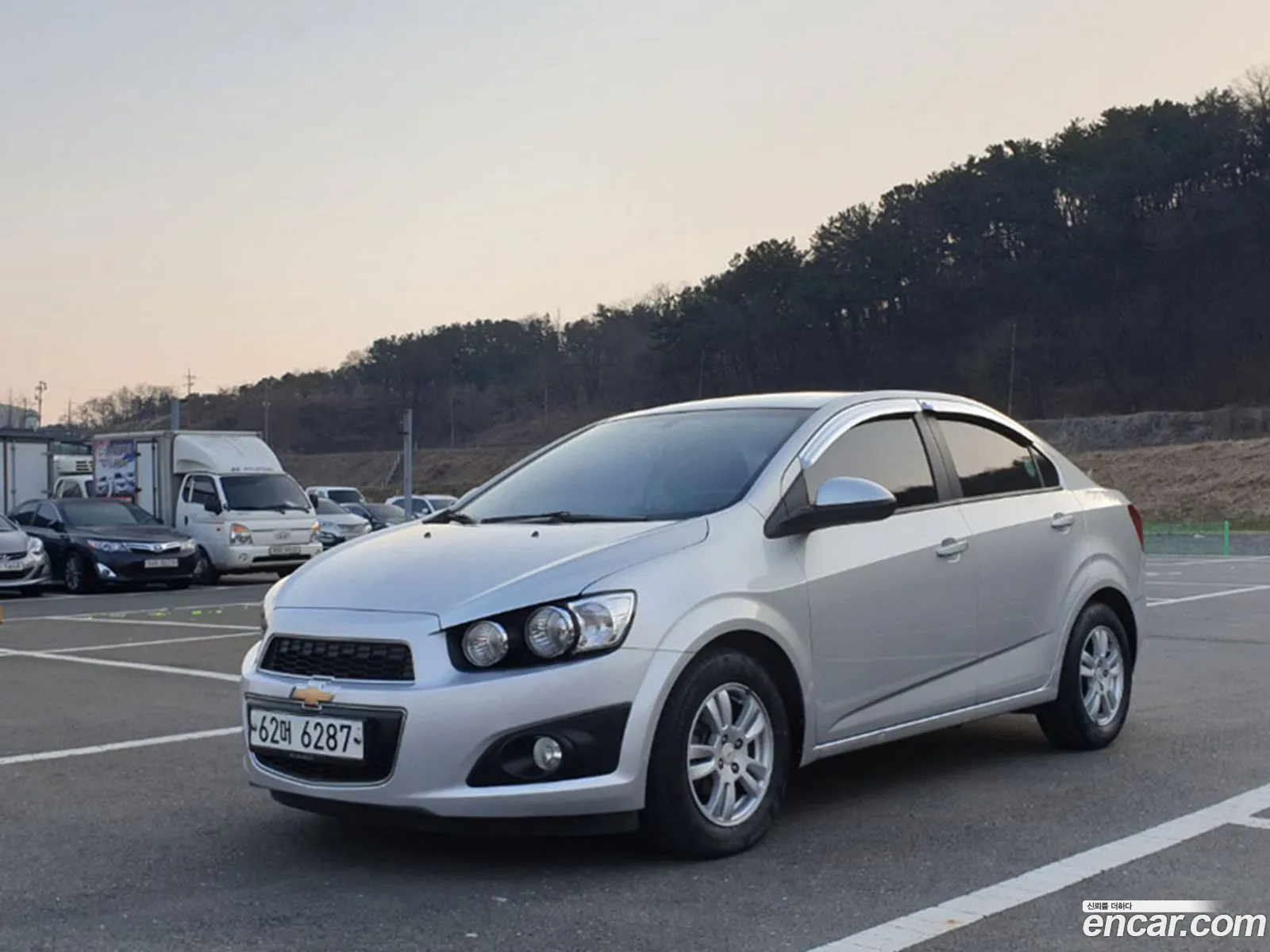 Chevrolet Aveo Ii Ls High-End 2013 - фотография 7010828
