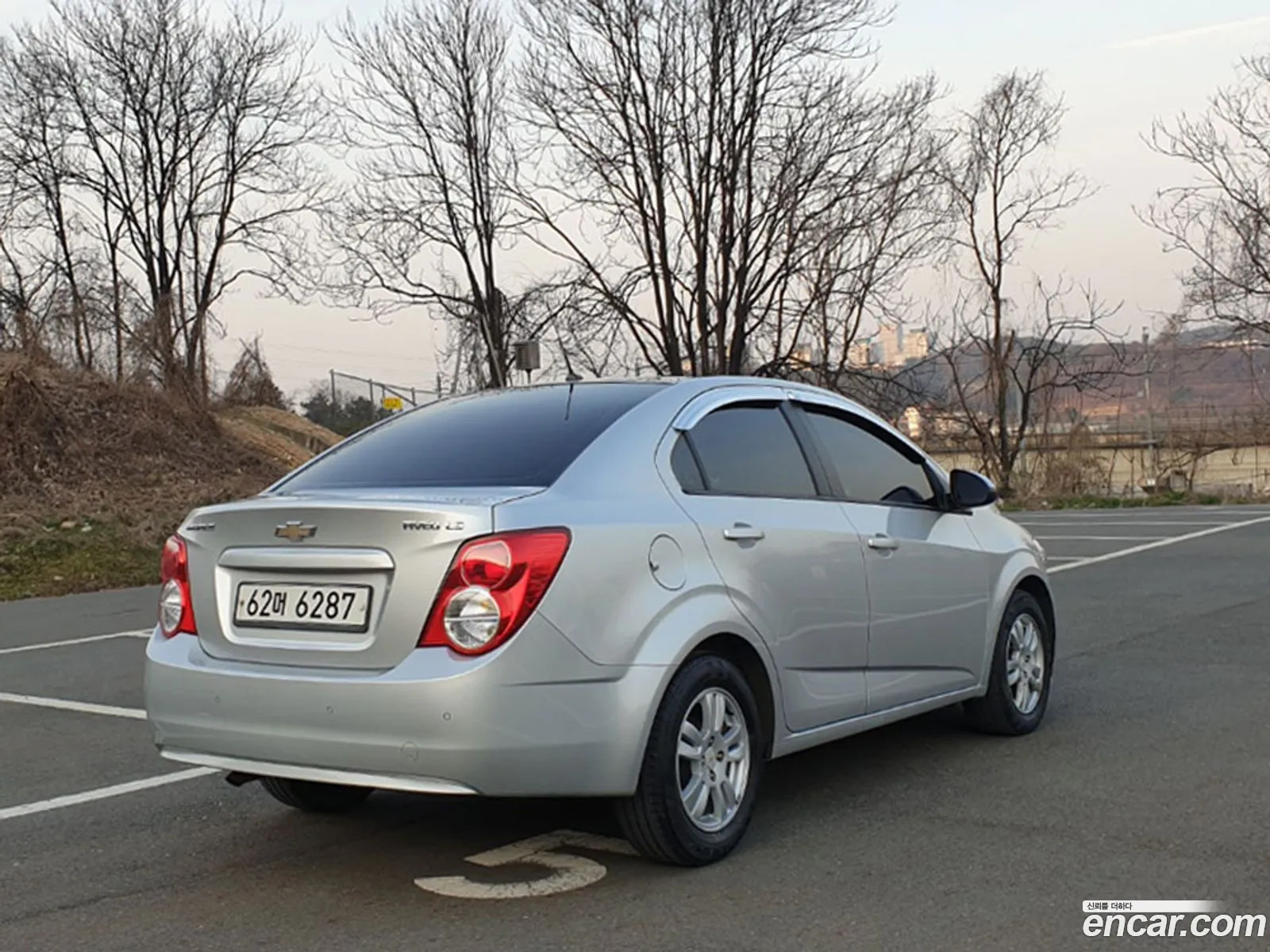 Chevrolet Aveo Ii Ls High-End 2013 - фотография 7010829