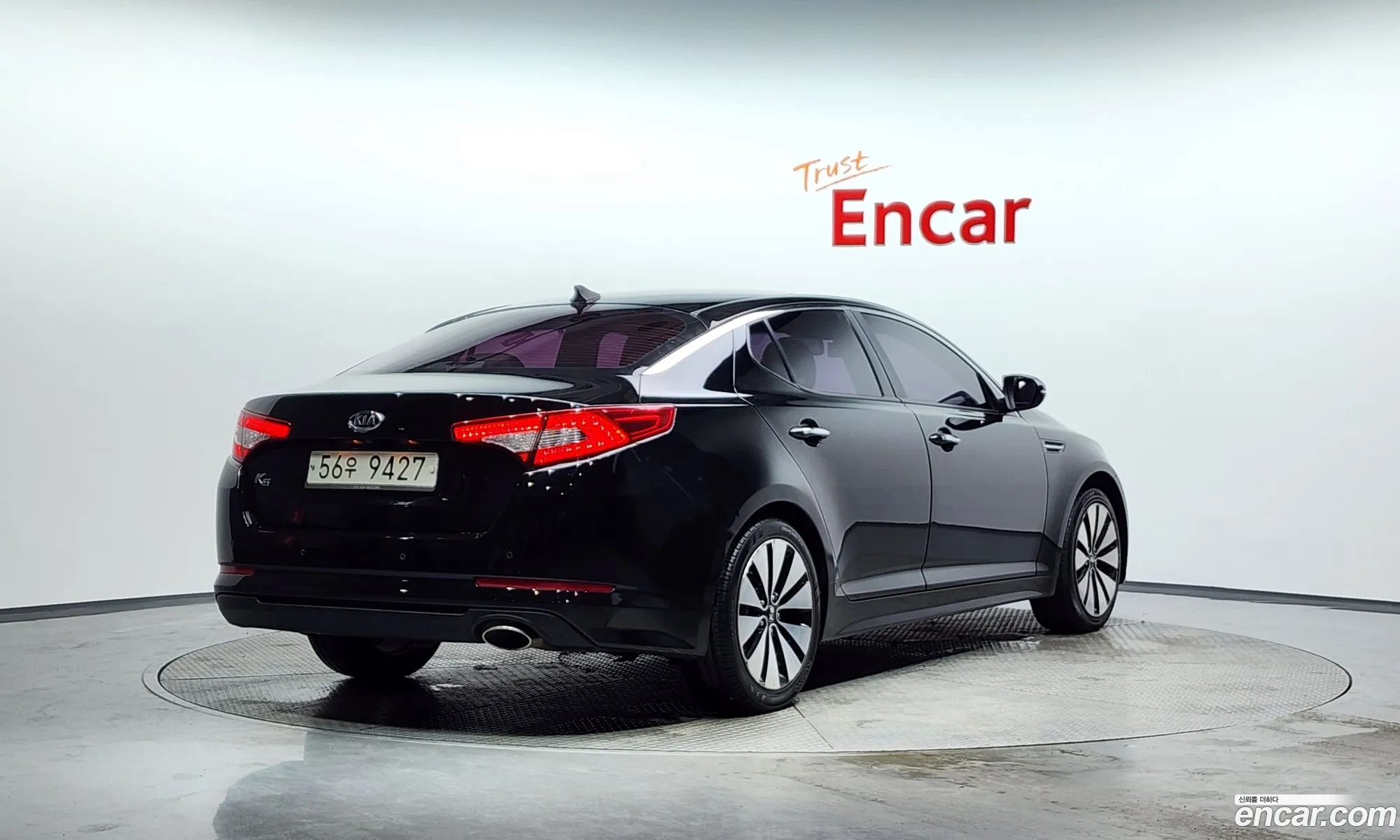 Kia K5 I 20 Prestige 2011 - фотография 13409636