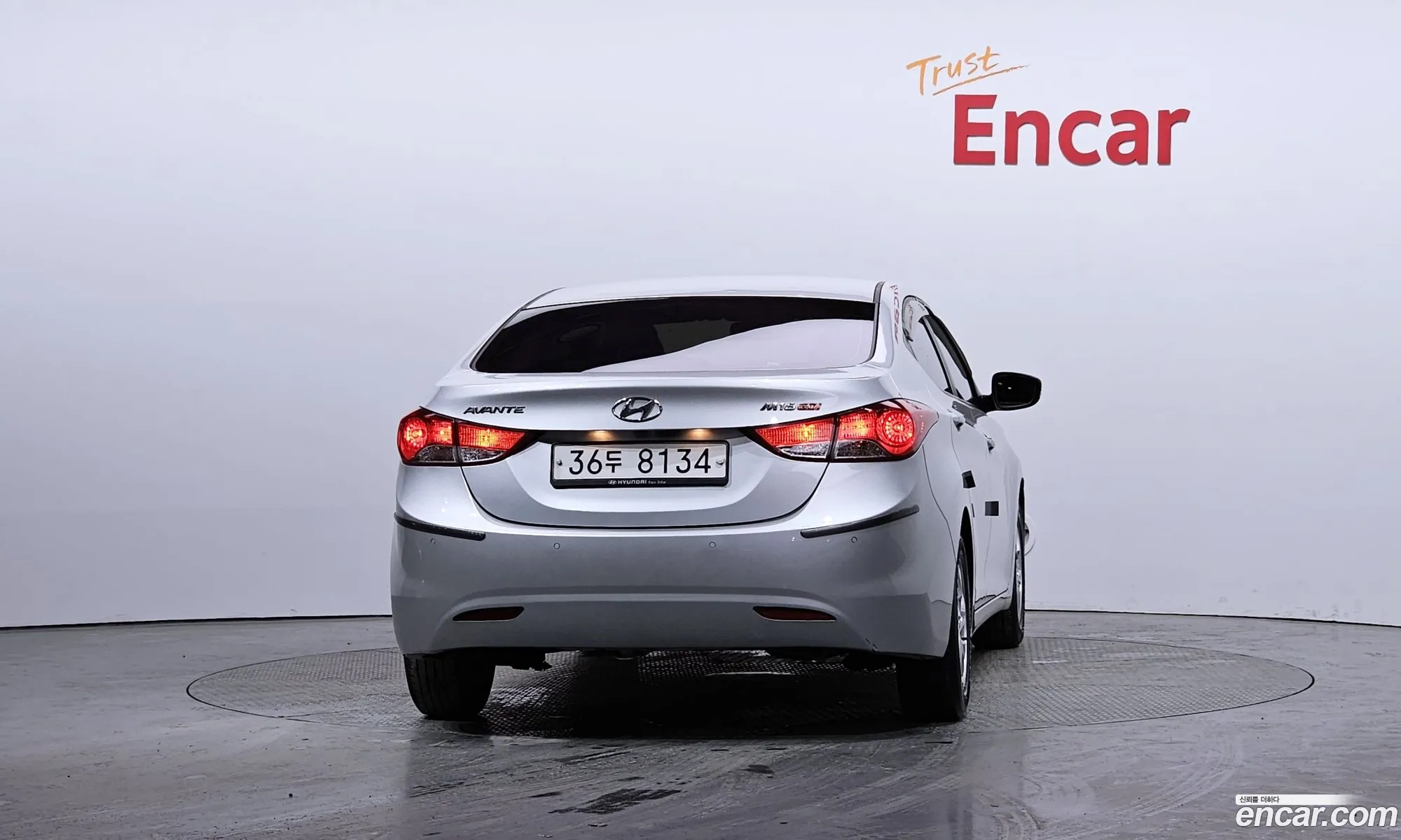 Hyundai Avante V M16 Gdi Luxury 2012 - фотография 18294109