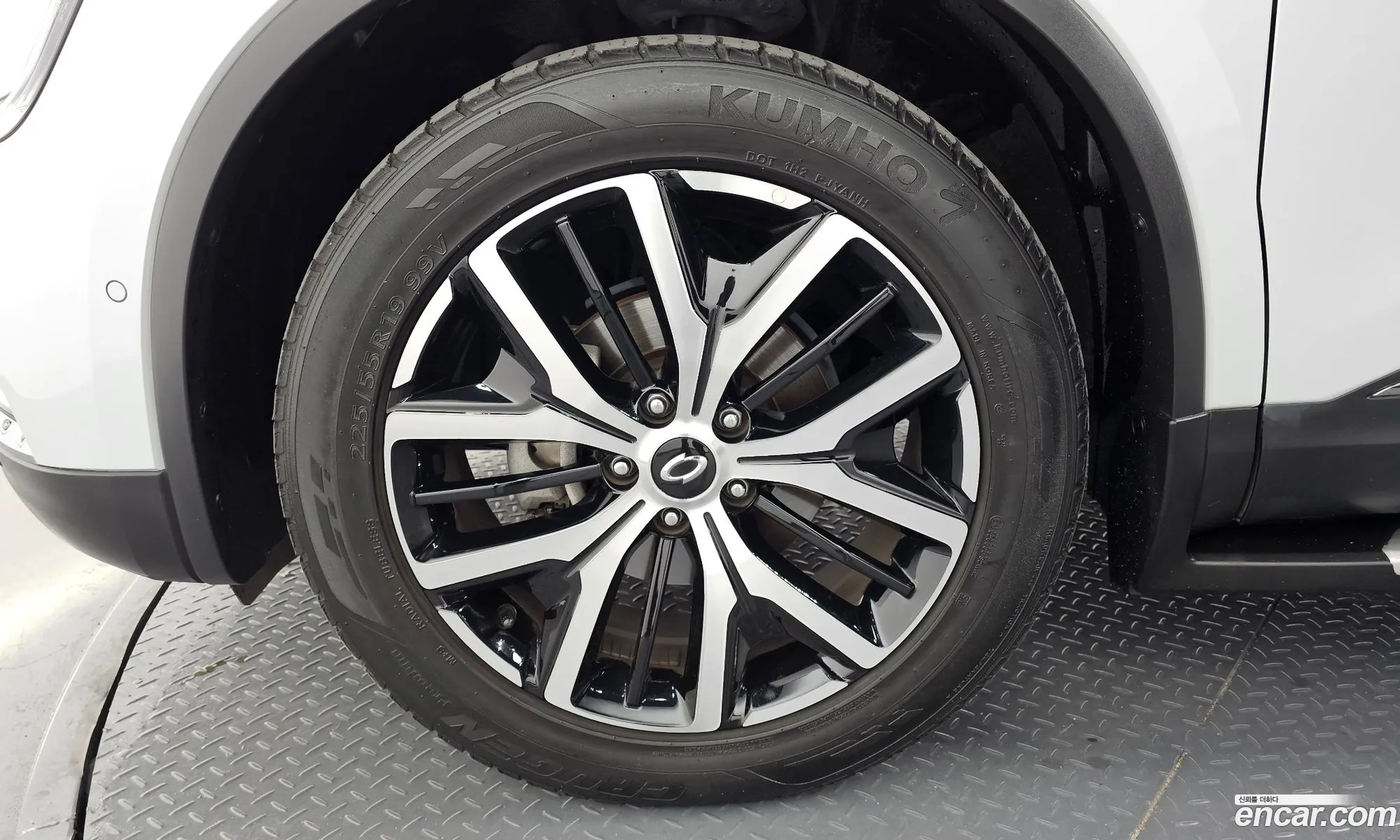 Renault Samsung Qm6 20 Gde Re Signature 2Wd 2021 - фотография 2960290