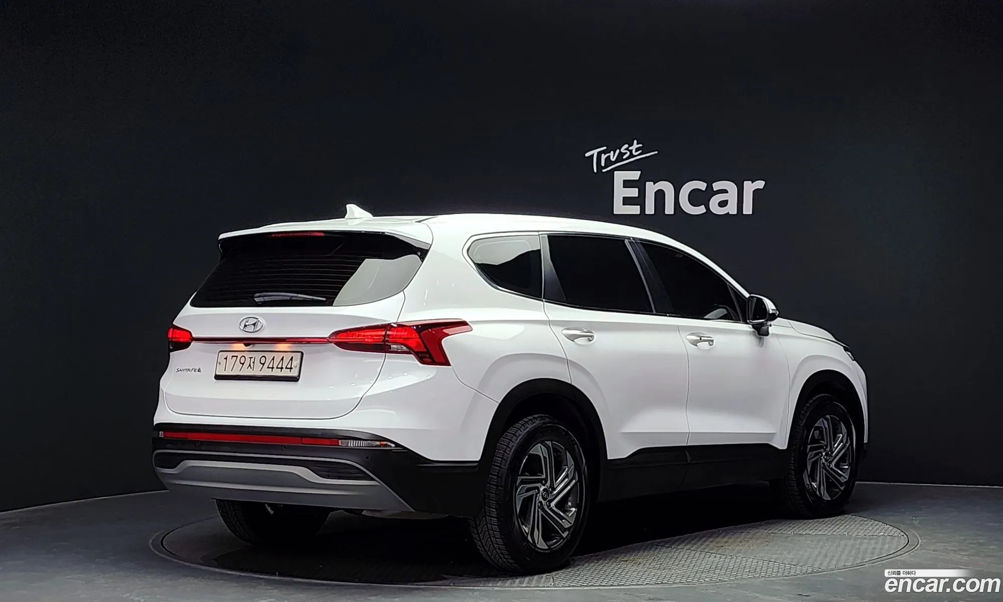 Hyundai Santa Fe Iv Diesel 22 2Wd 2021 - фотография 13521713