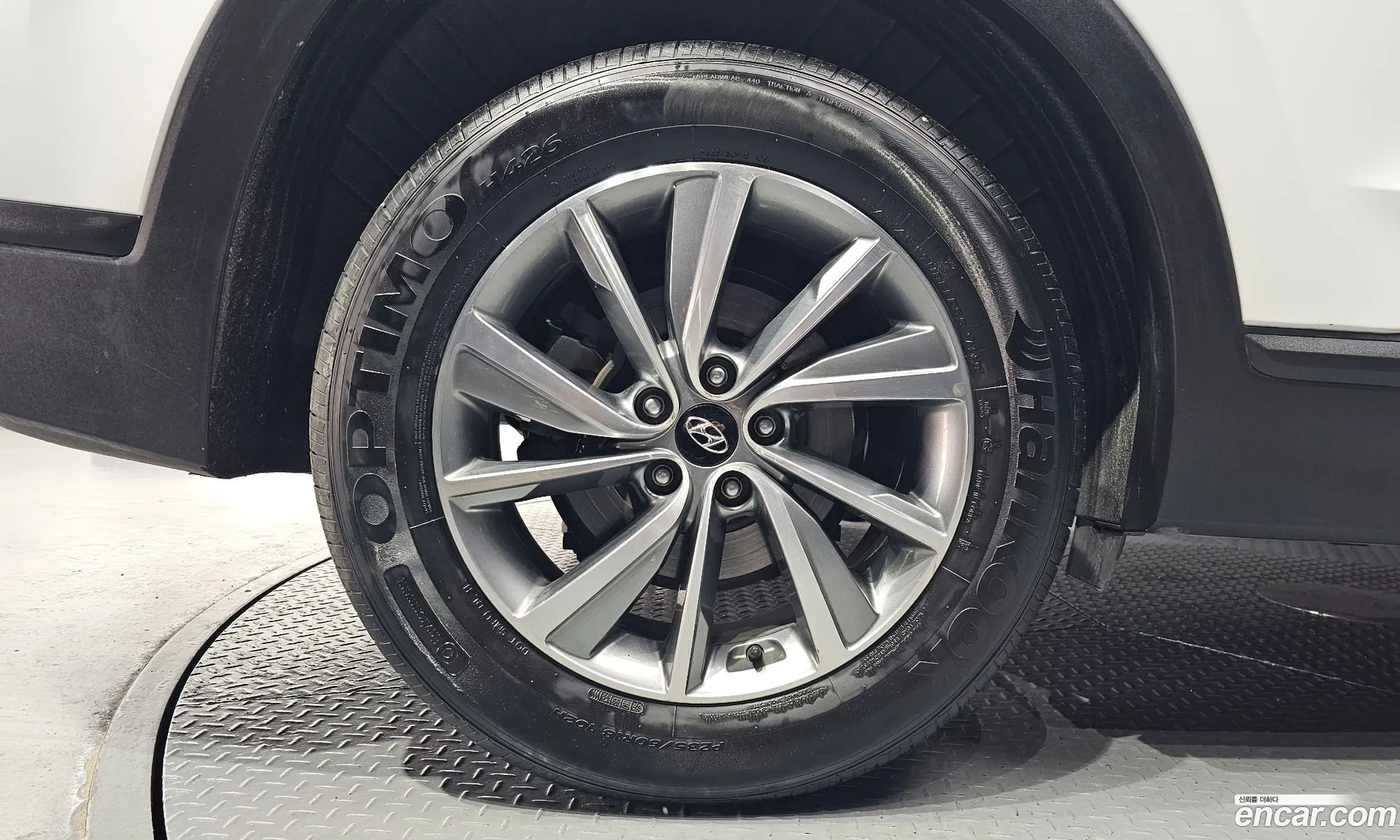 Hyundai Santa Fe Diesel 22 4Wd 2019 - фотография 12210283
