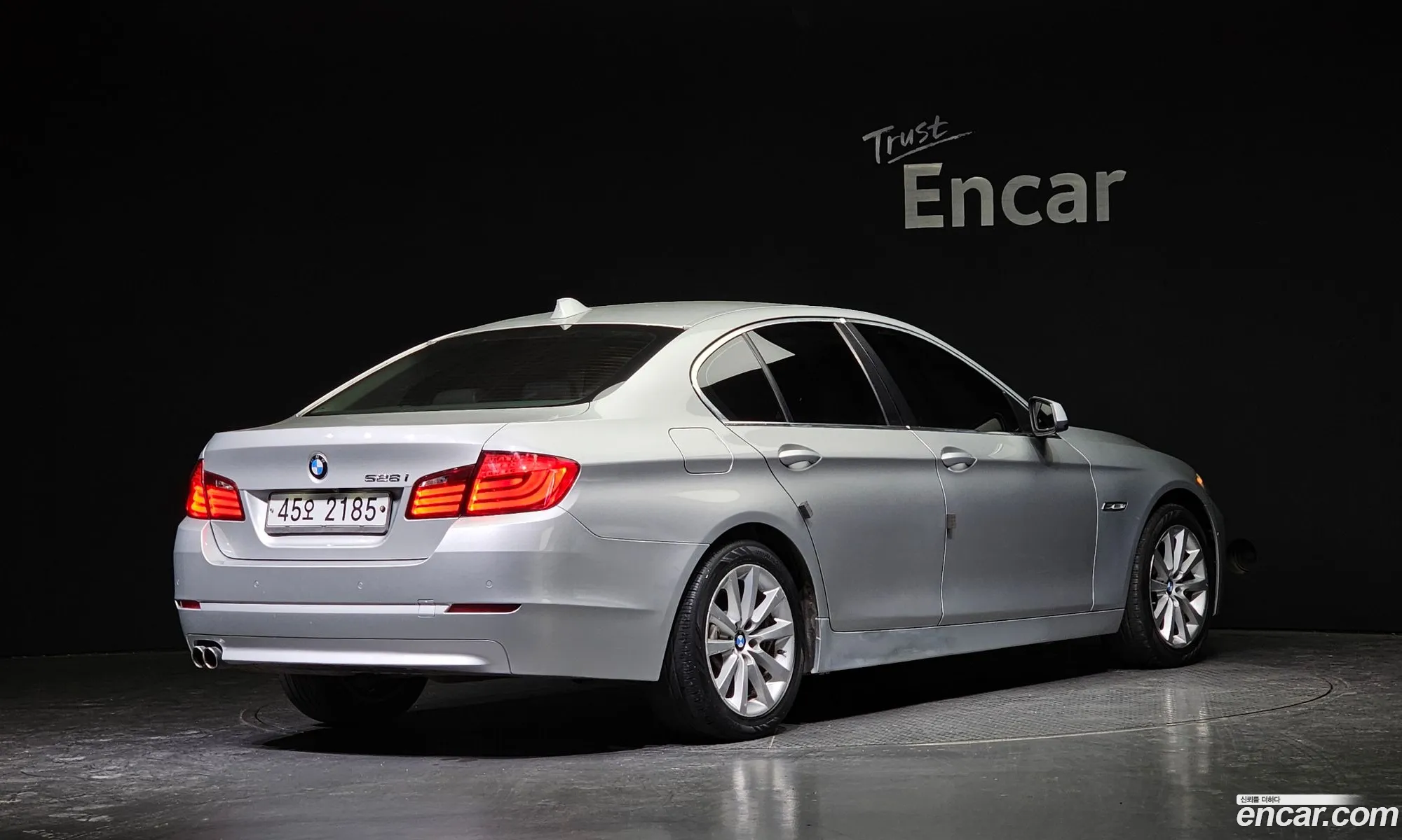 BMW 5Er Vi F10F11F07 528I 2011 - фотография 265909