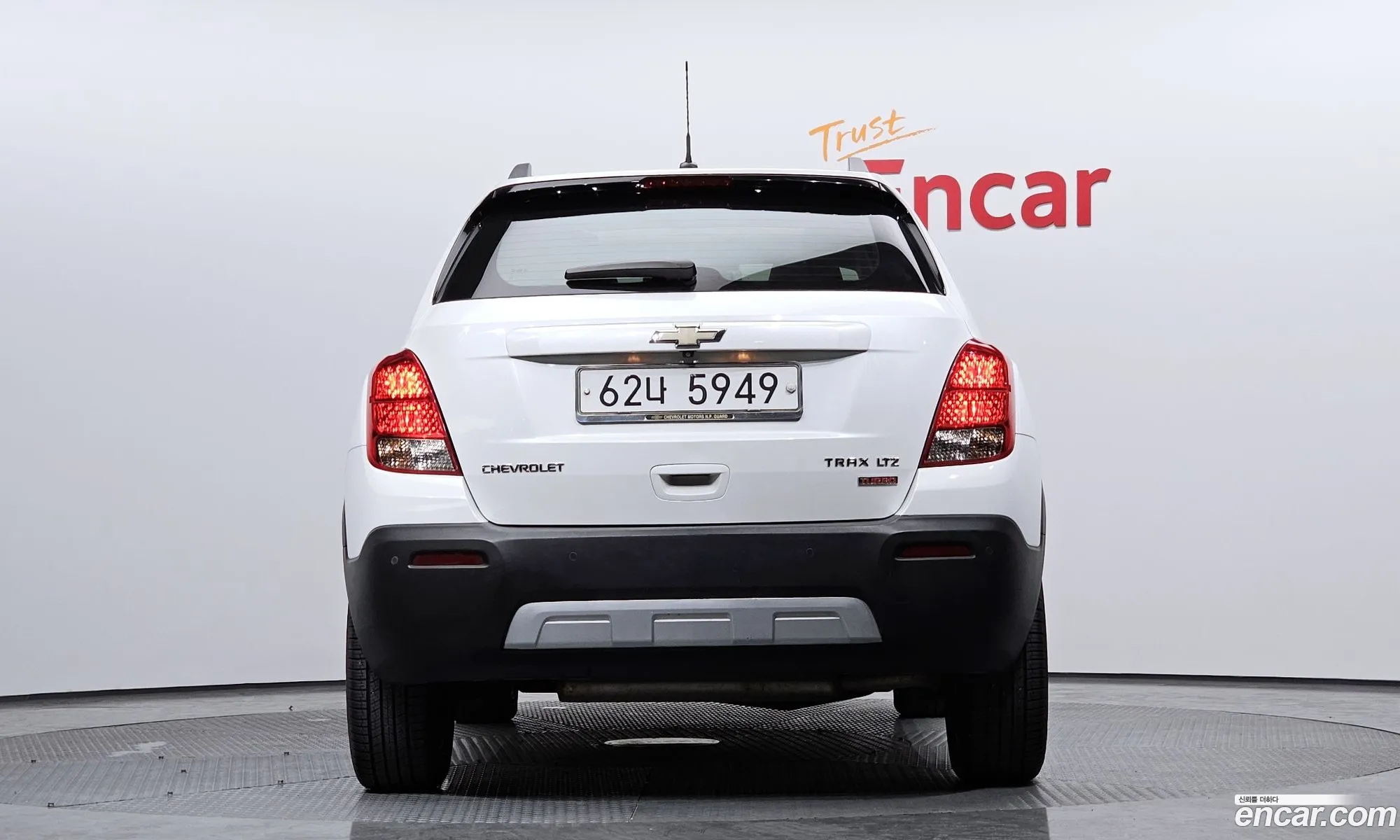 Chevrolet Trax I 14 Ltz 2014 - фотография 4476139