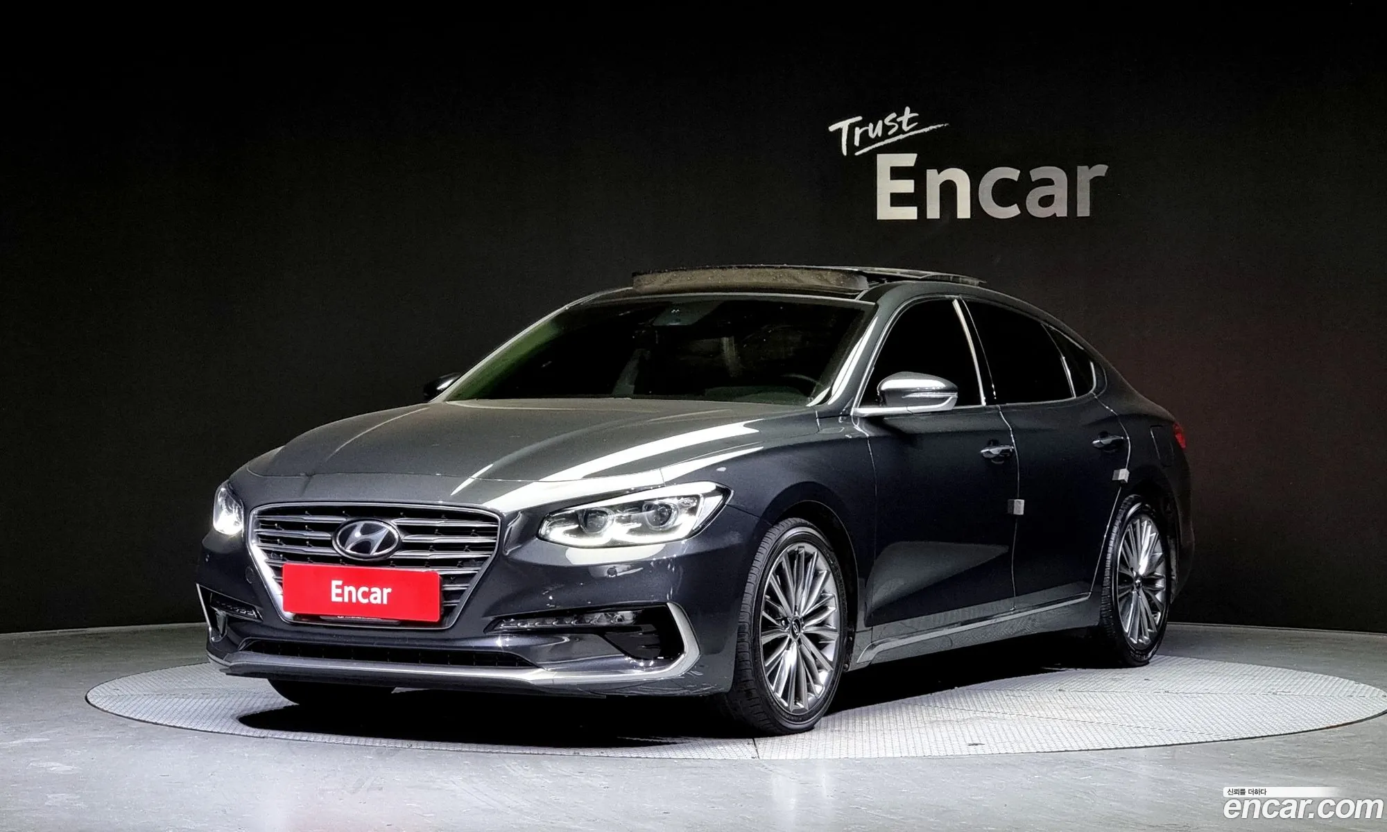 Hyundai Grandeur 22 Diesel Premium 2017 - фотография 12811603