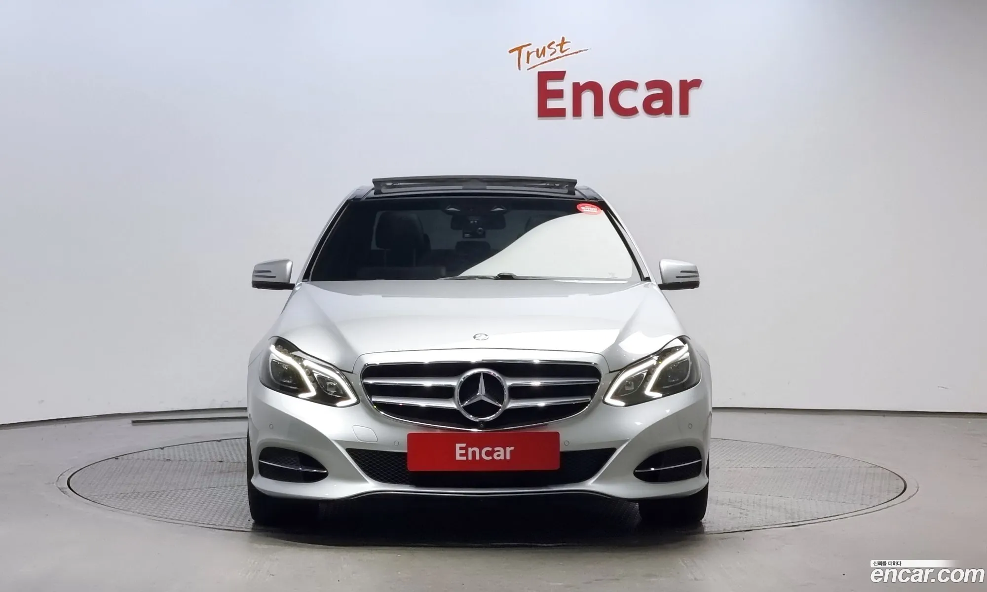 Mercedes-Benz E-Klasse E250 Bluetec 4Matic Avant Garde 2016 - фотография 12680857