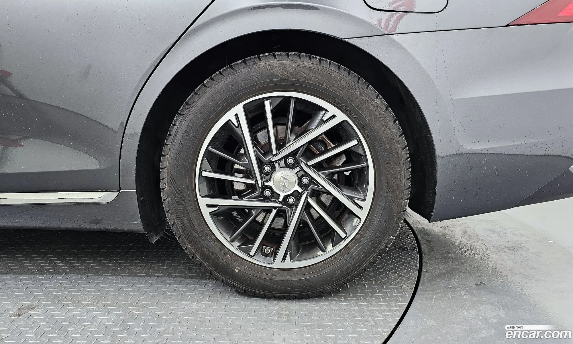 Hyundai Grandeur Vi 25 2020 - фотография 17315912