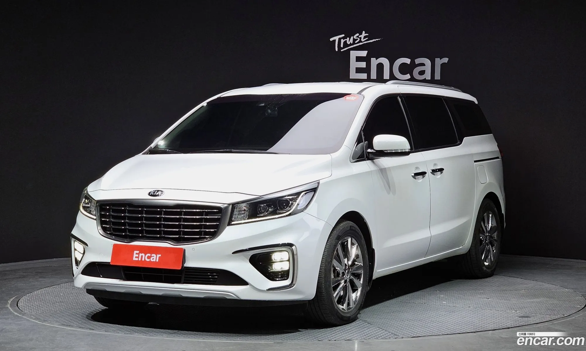 Kia Carnival Iii 9-Seater Prestige 2019 - фотография 15864277