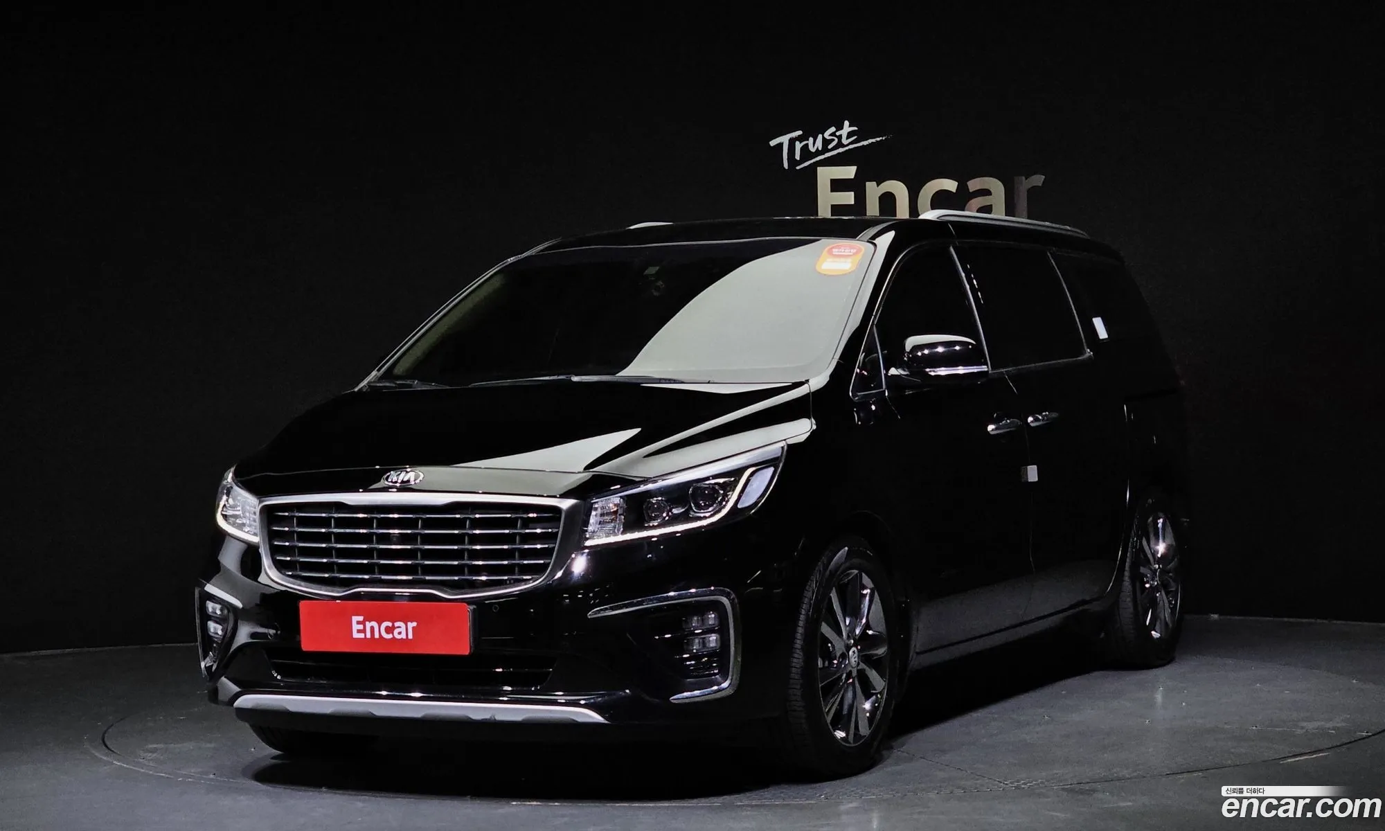 Kia Carnival Iii 9-Seater Noblesse Special 2019 - фотография 11154875