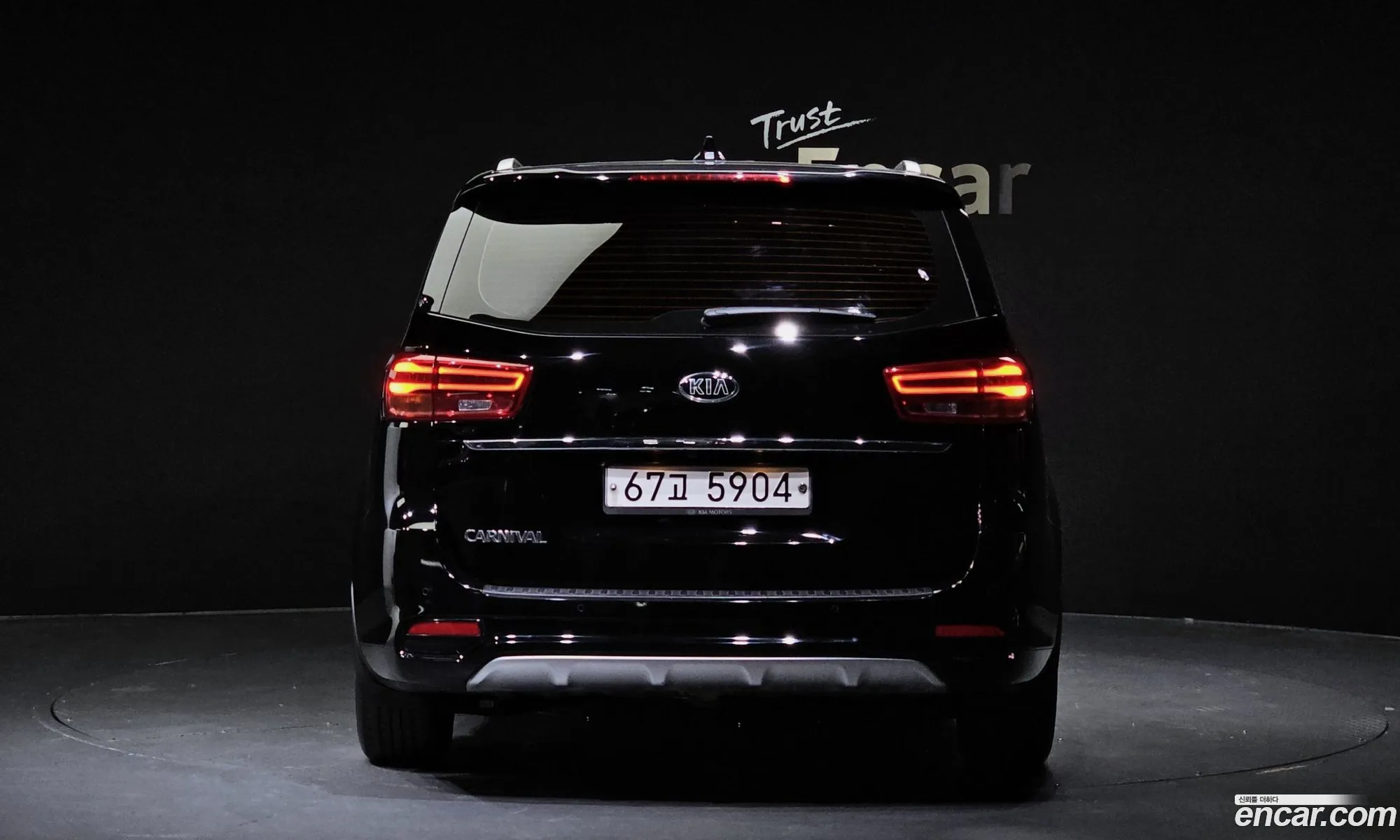 Kia Carnival Iii 9-Seater Noblesse Special 2019 - фотография 11154878