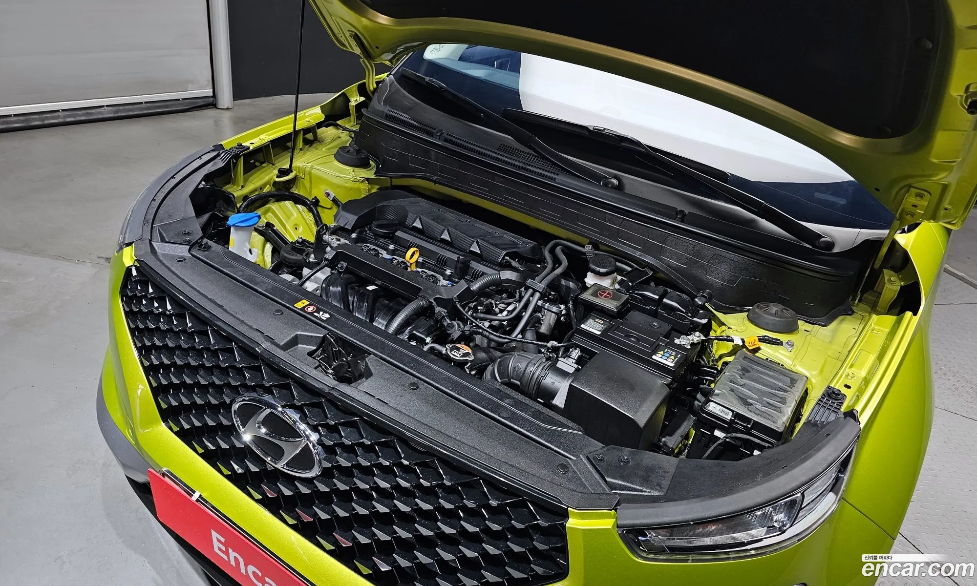 Hyundai Venue I 16 Flux 2020 - фотография 12066344