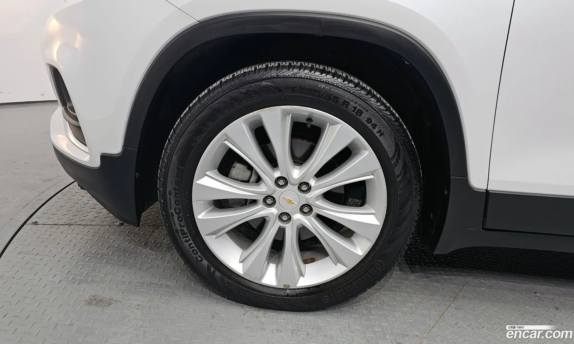 Chevrolet Trax I 14 Ltz 2017 - фотография 7401349
