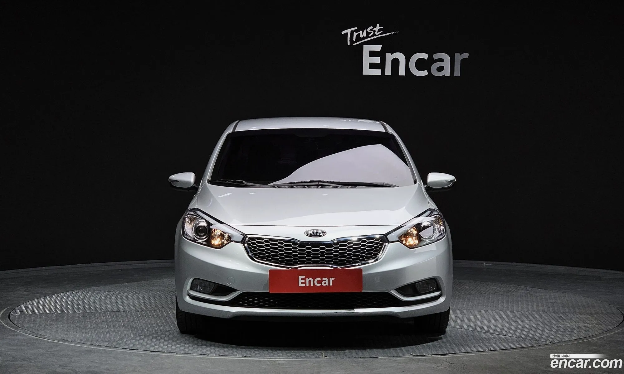Kia K3 I Deluxe 2015 - фотография 11539952
