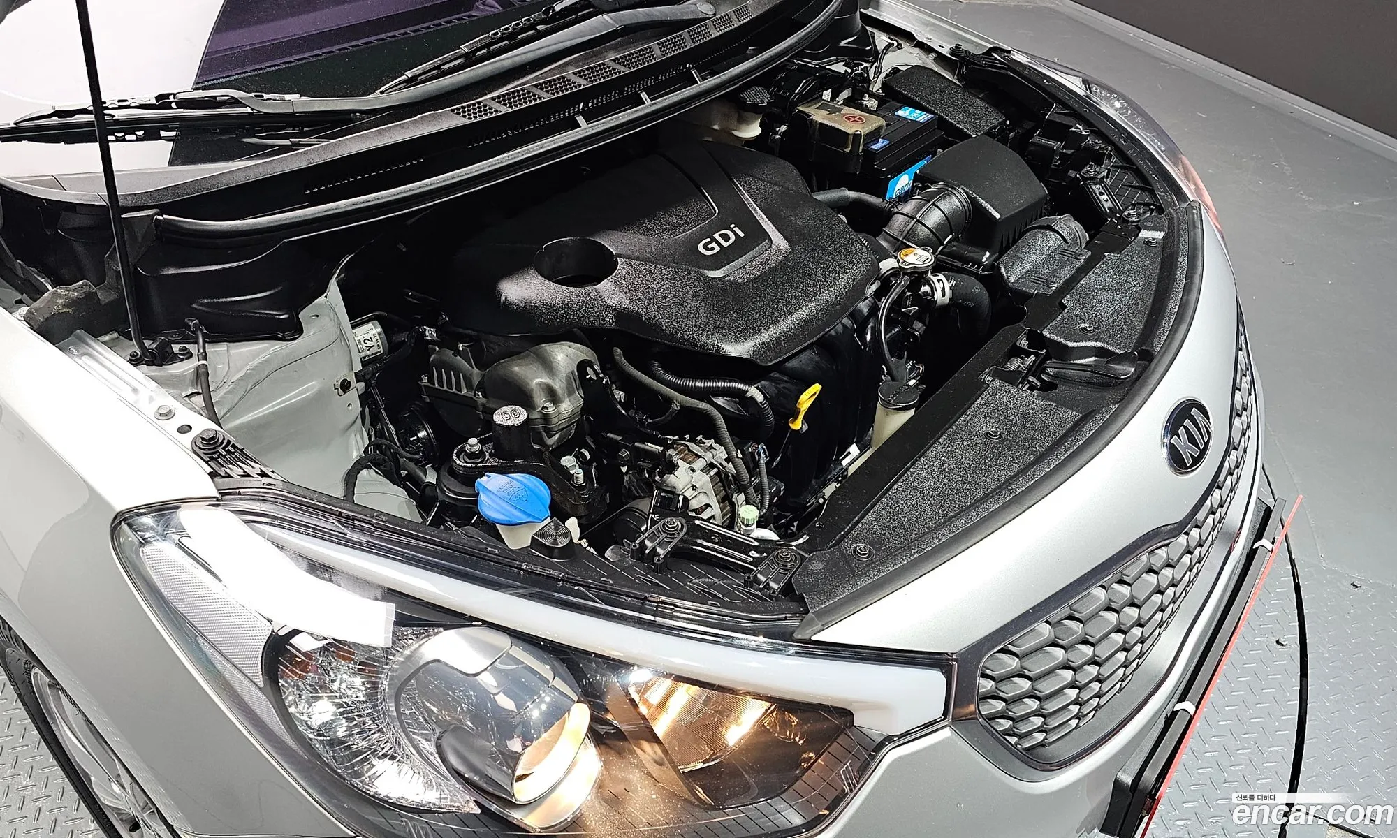 Kia K3 I Deluxe 2015 - фотография 11539955