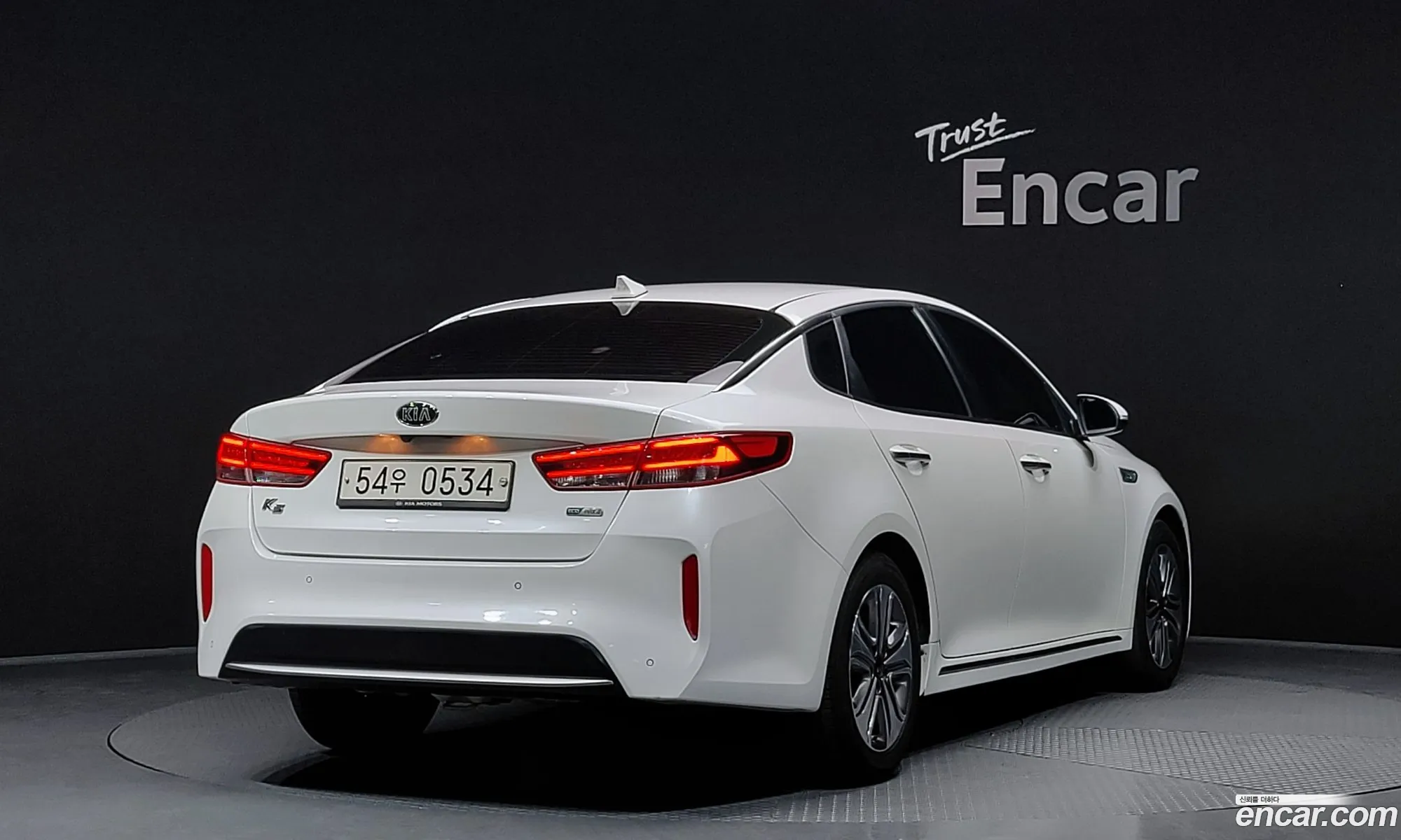 Kia K5 Ii Nobless 2016 - фотография 11197681