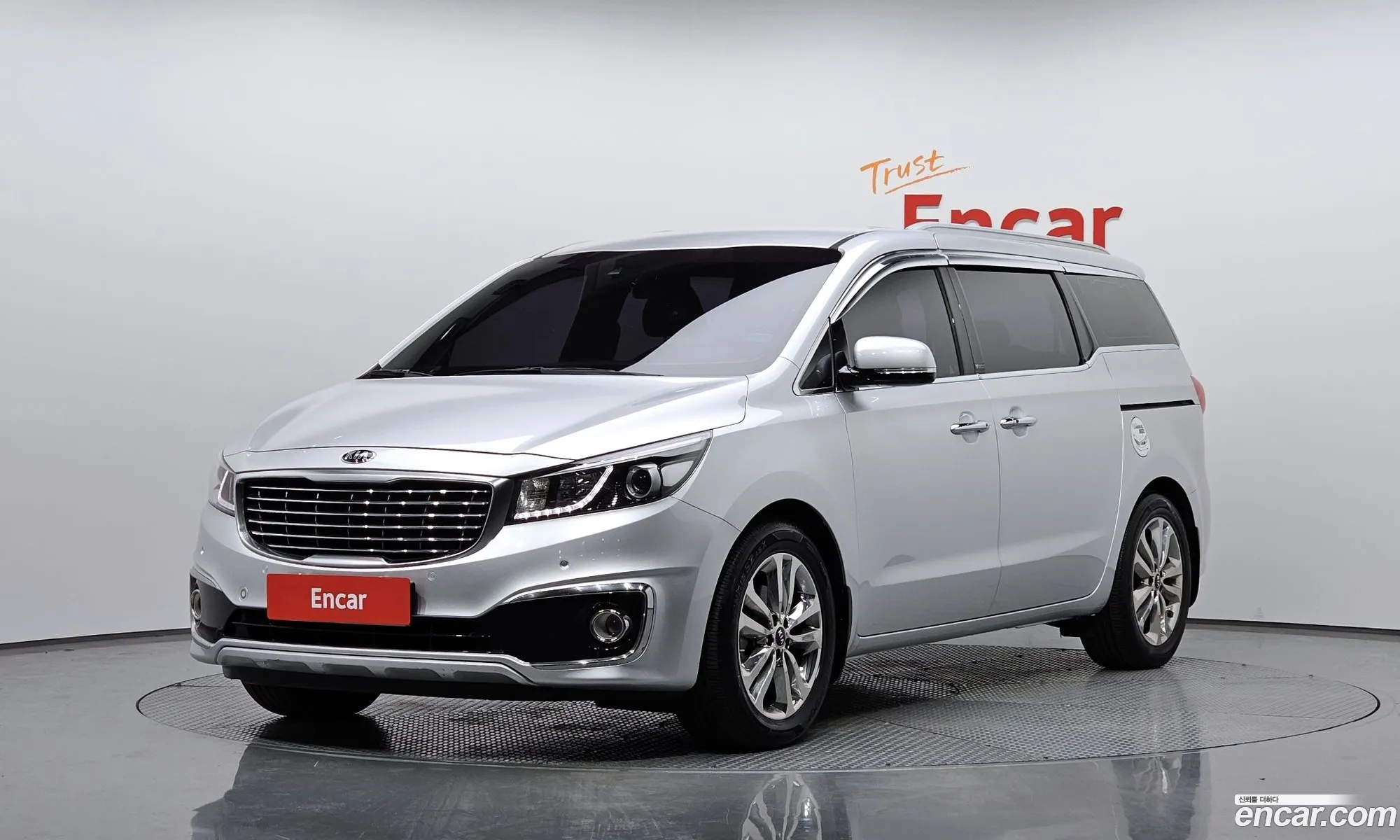 Kia All New Carnival 9-Seater Noblesse - фотография 11201505