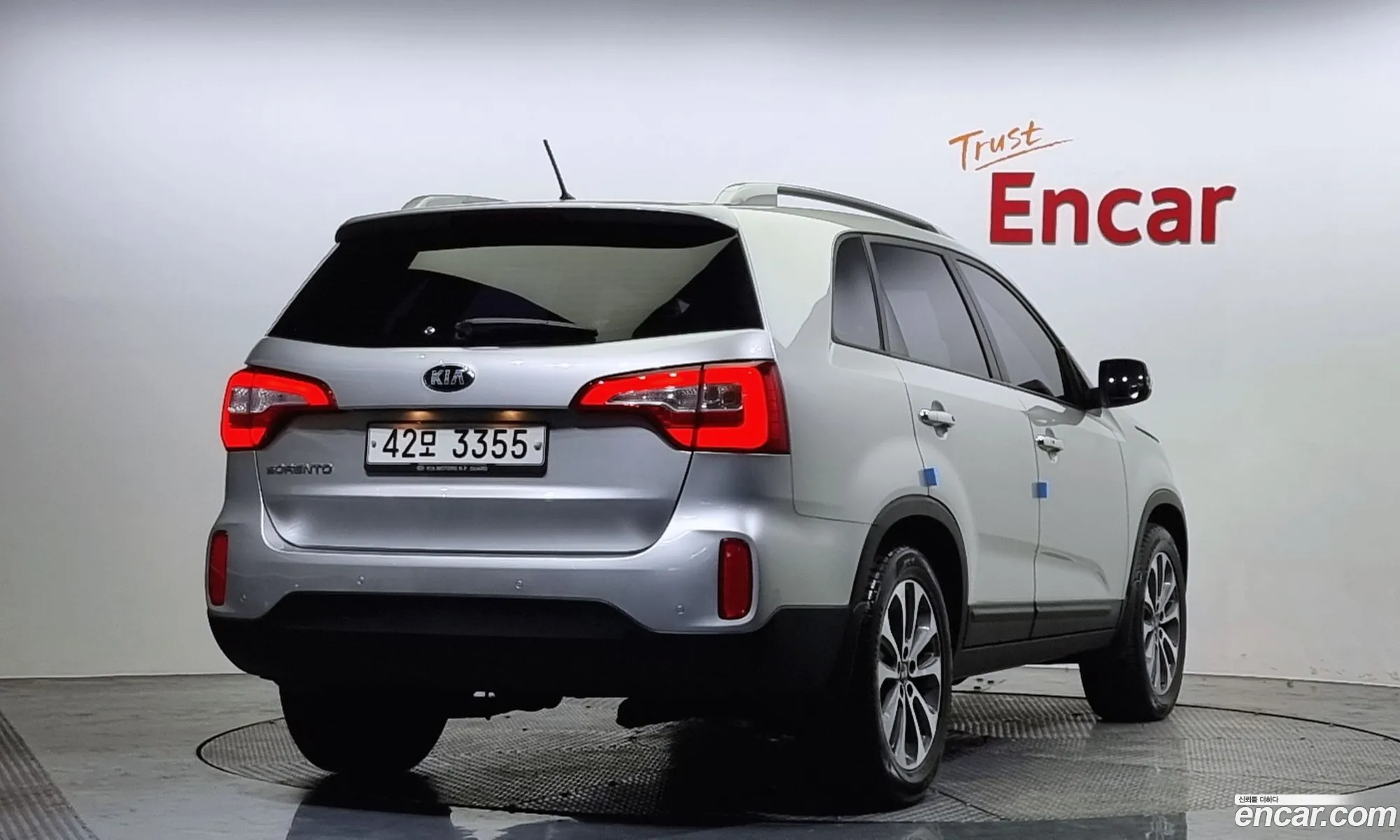 Kia New Sorento R Diesel 20 2Wd Tlx Special - фотография 17224058