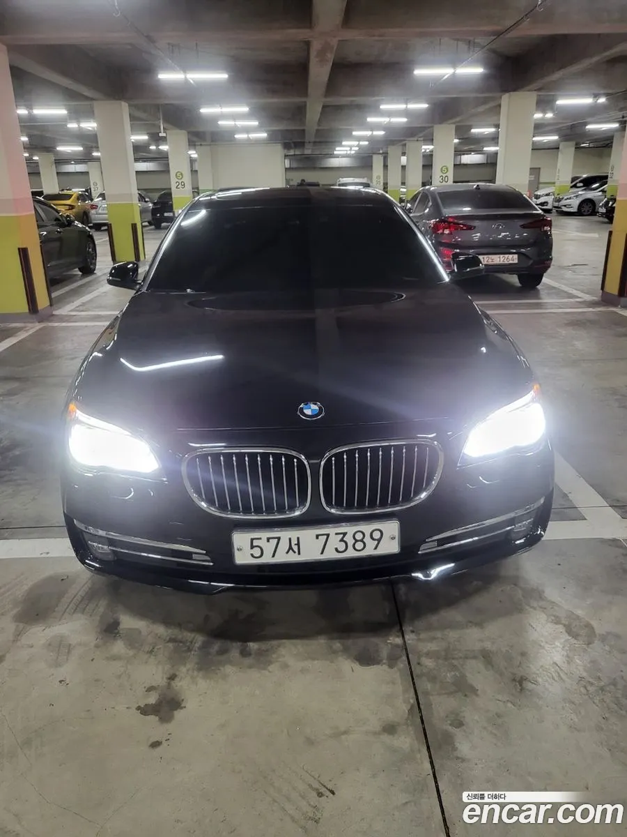 BMW 7Er V F01F02F04 730Ld 2014 - фотография 6129