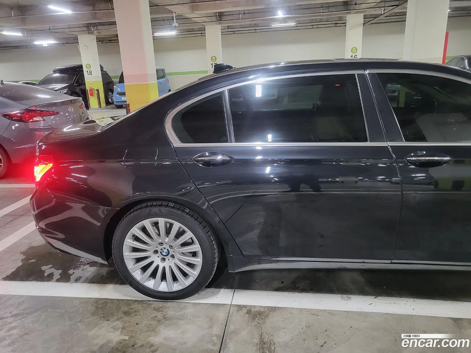 BMW 7Er V F01F02F04 730Ld 2014 - фотография 6132