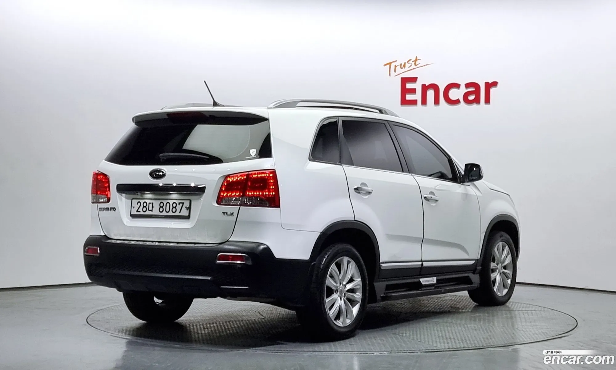 Kia Sorento R Diesel 20 2Wd Tlx Top-Of-The-Line Model - фотография 16008522