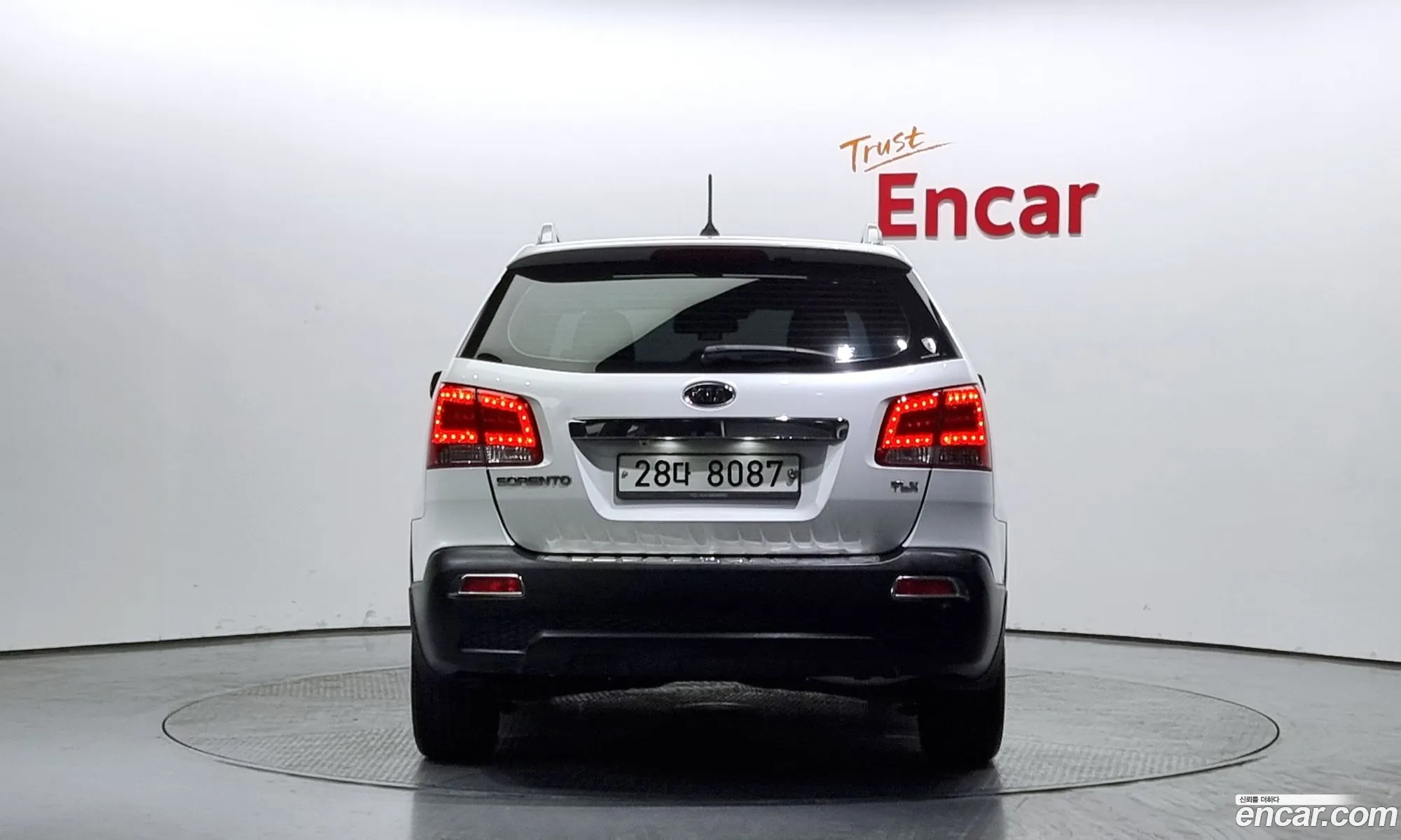 Kia Sorento R Diesel 20 2Wd Tlx Top-Of-The-Line Model - фотография 16008524