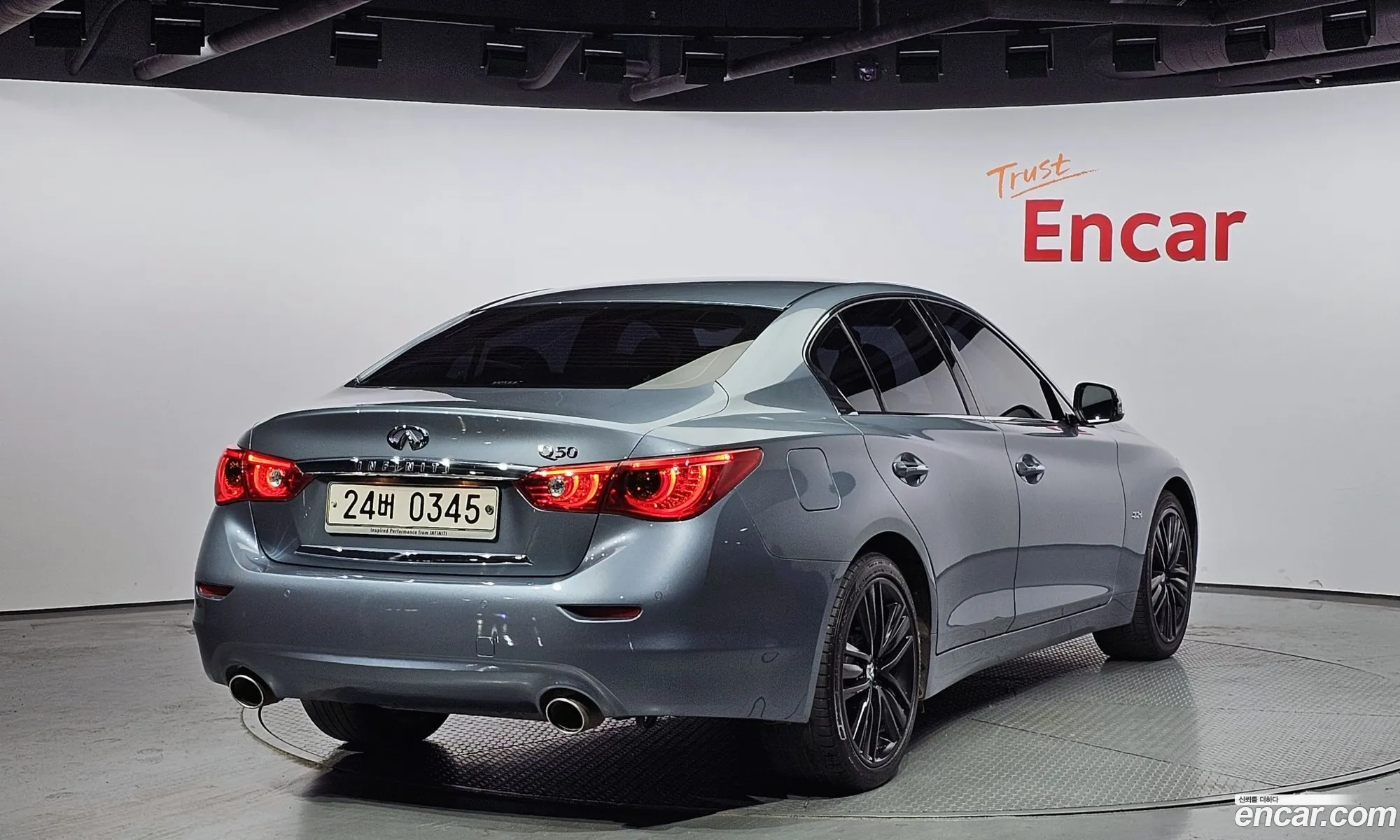 Infiniti Q50 22D Premium 2016 - фотография 3794748