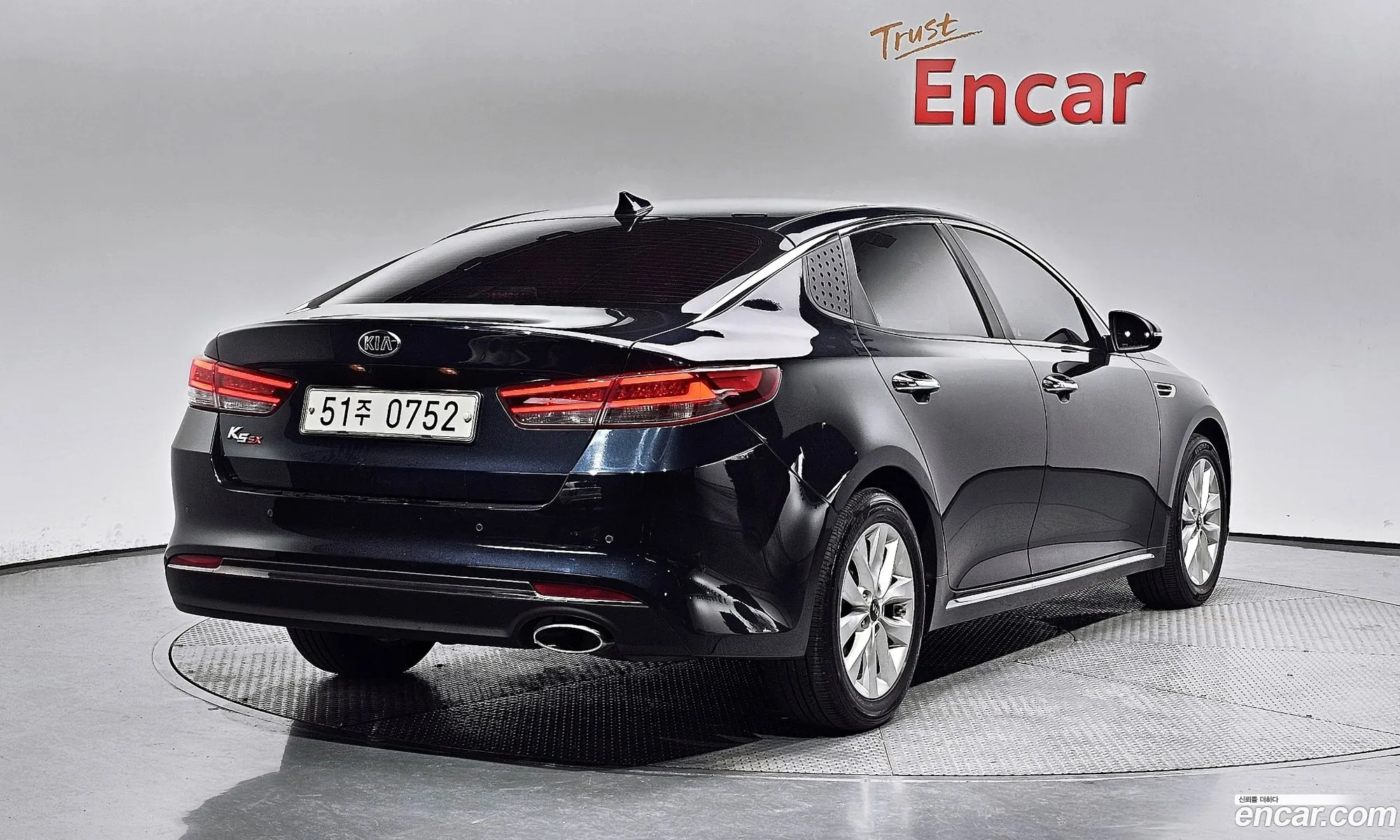 Kia K5 Ii 20Sx 2016 - фотография 19523046