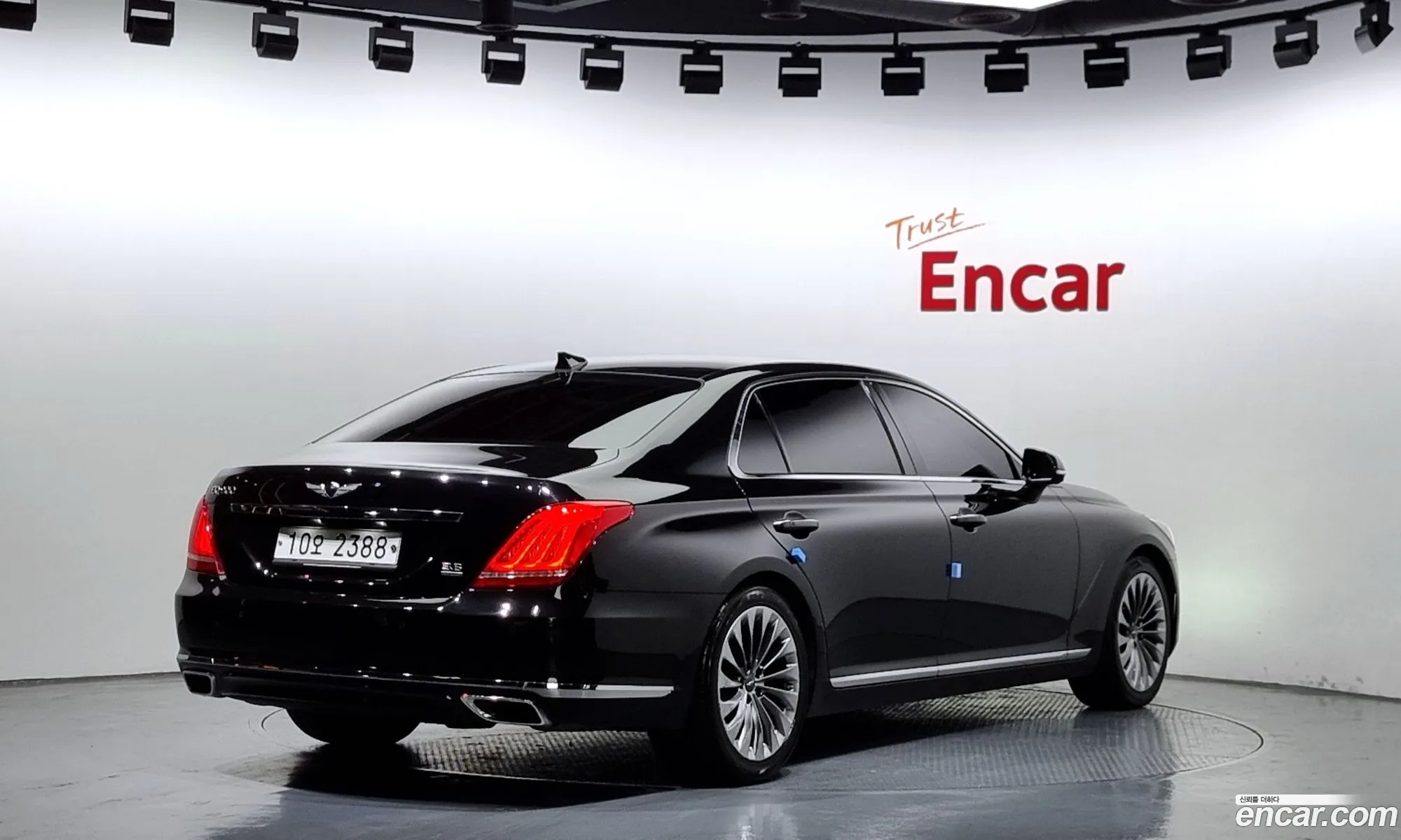 Genesis Eq900 38 Gdi Awd Prestige - фотография 11828475