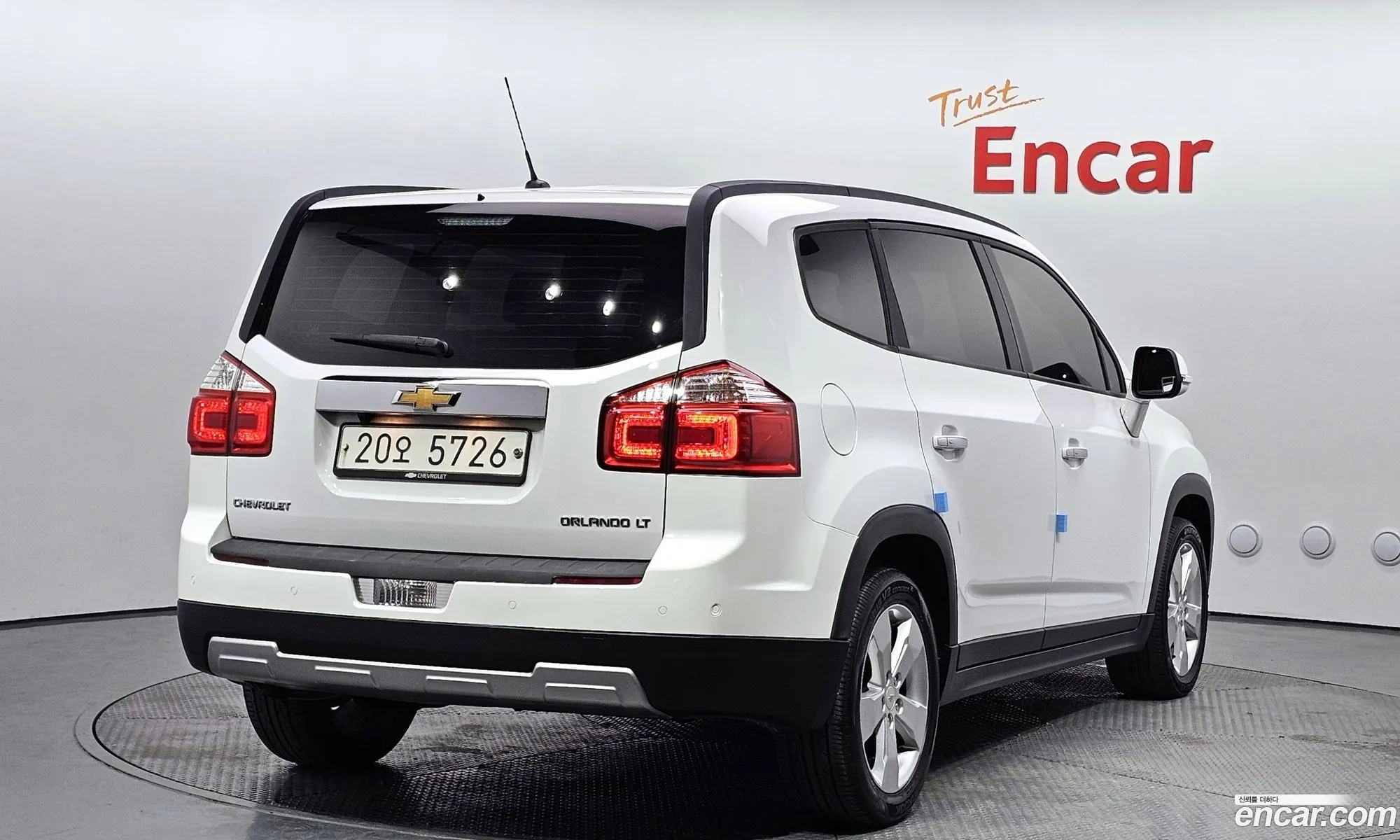 Chevrolet Orlando Lpg Lt 2015 - фотография 7392713