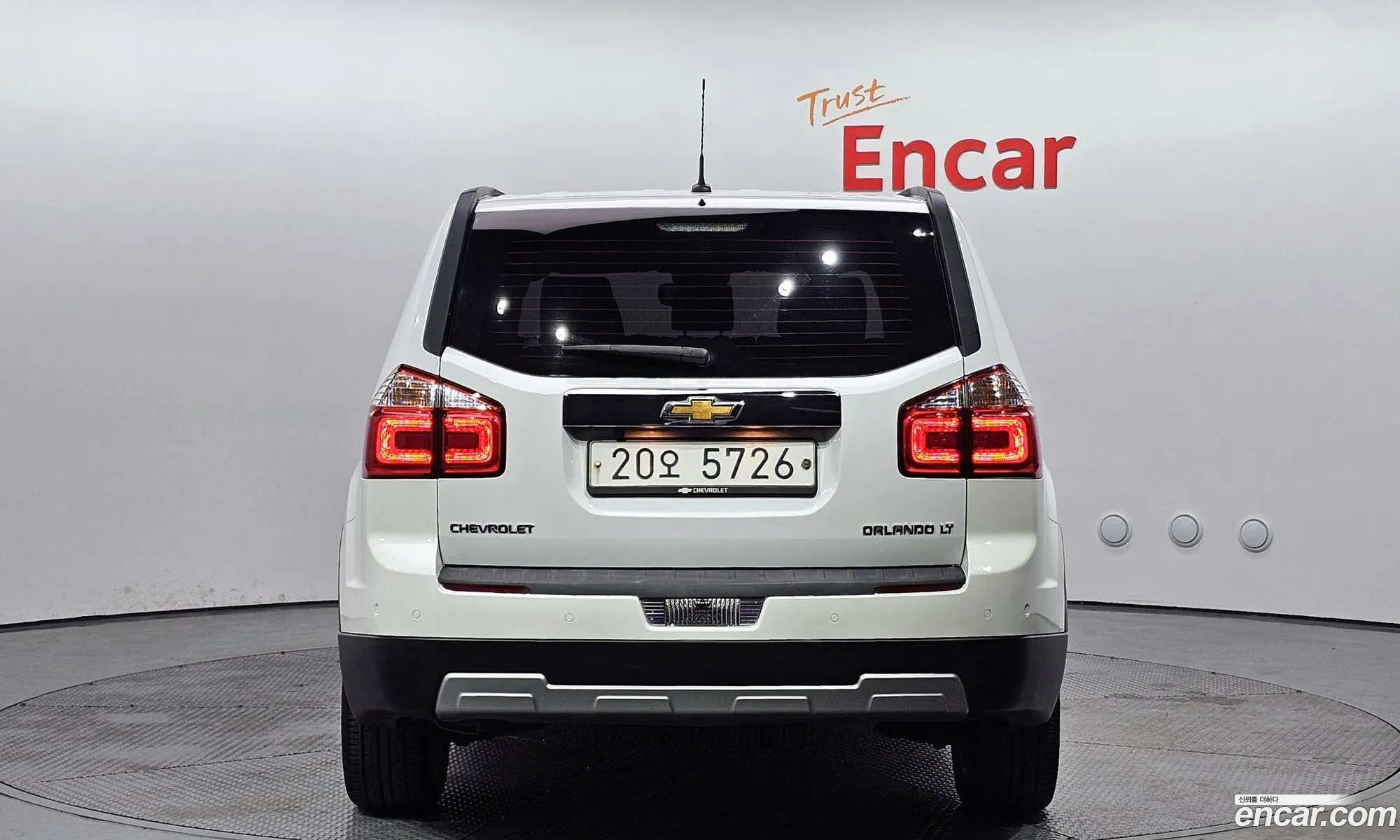 Chevrolet Orlando Lpg Lt 2015 - фотография 7392715
