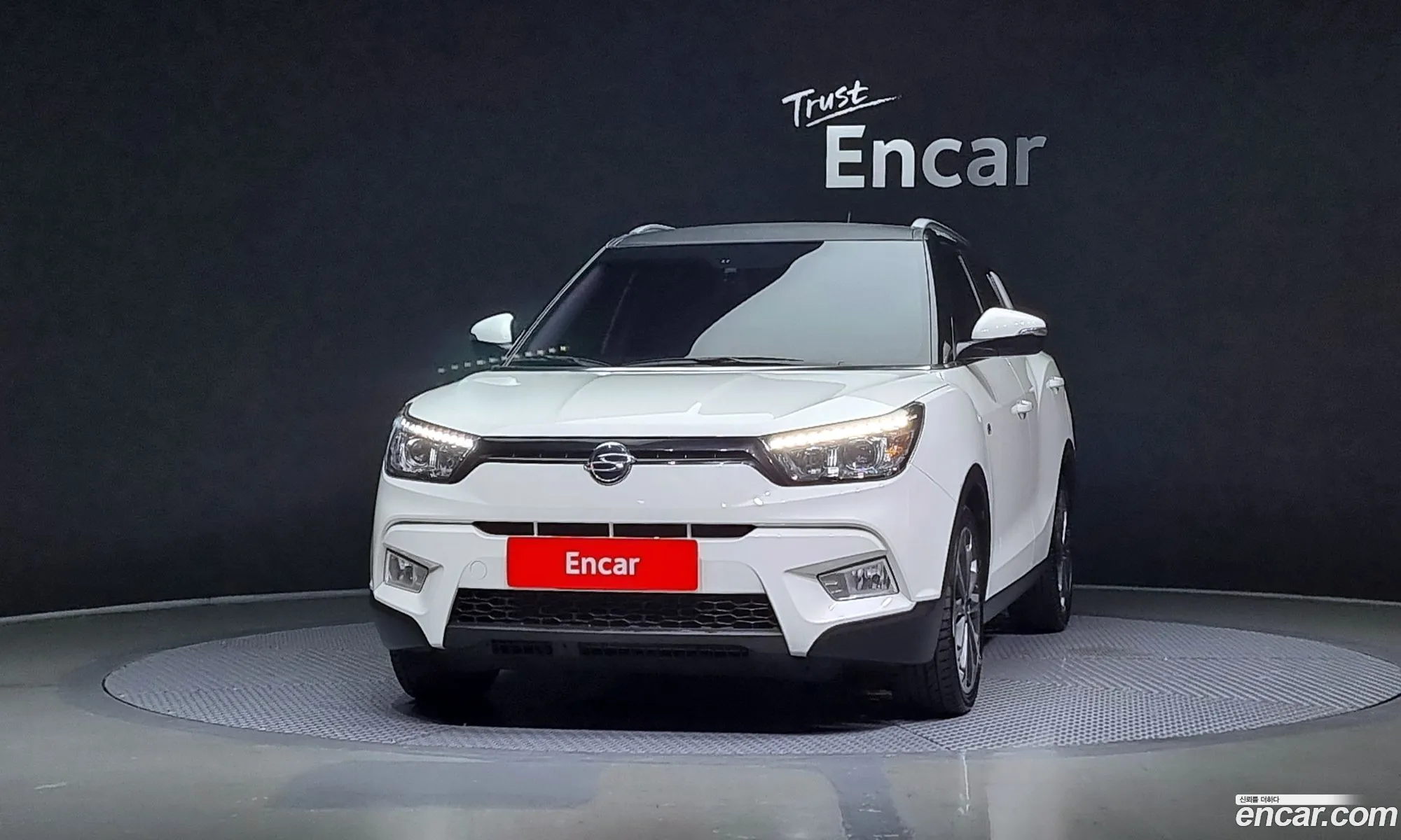 Ssangyong Tivoli Tivoli Diesel Lx 2Wd 2017 - фотография 2023475