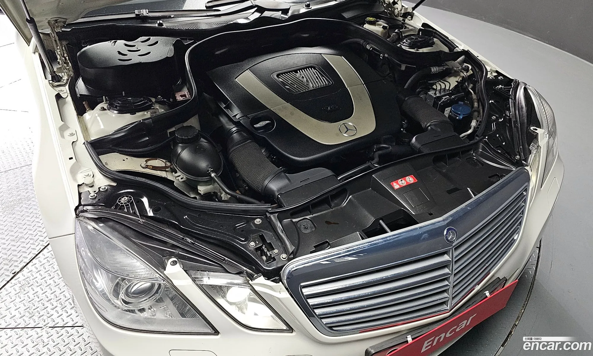 Mercedes-Benz E-Klasse Iv W212 S212 C207 E300 Elegance 2011 - фотография 12203808