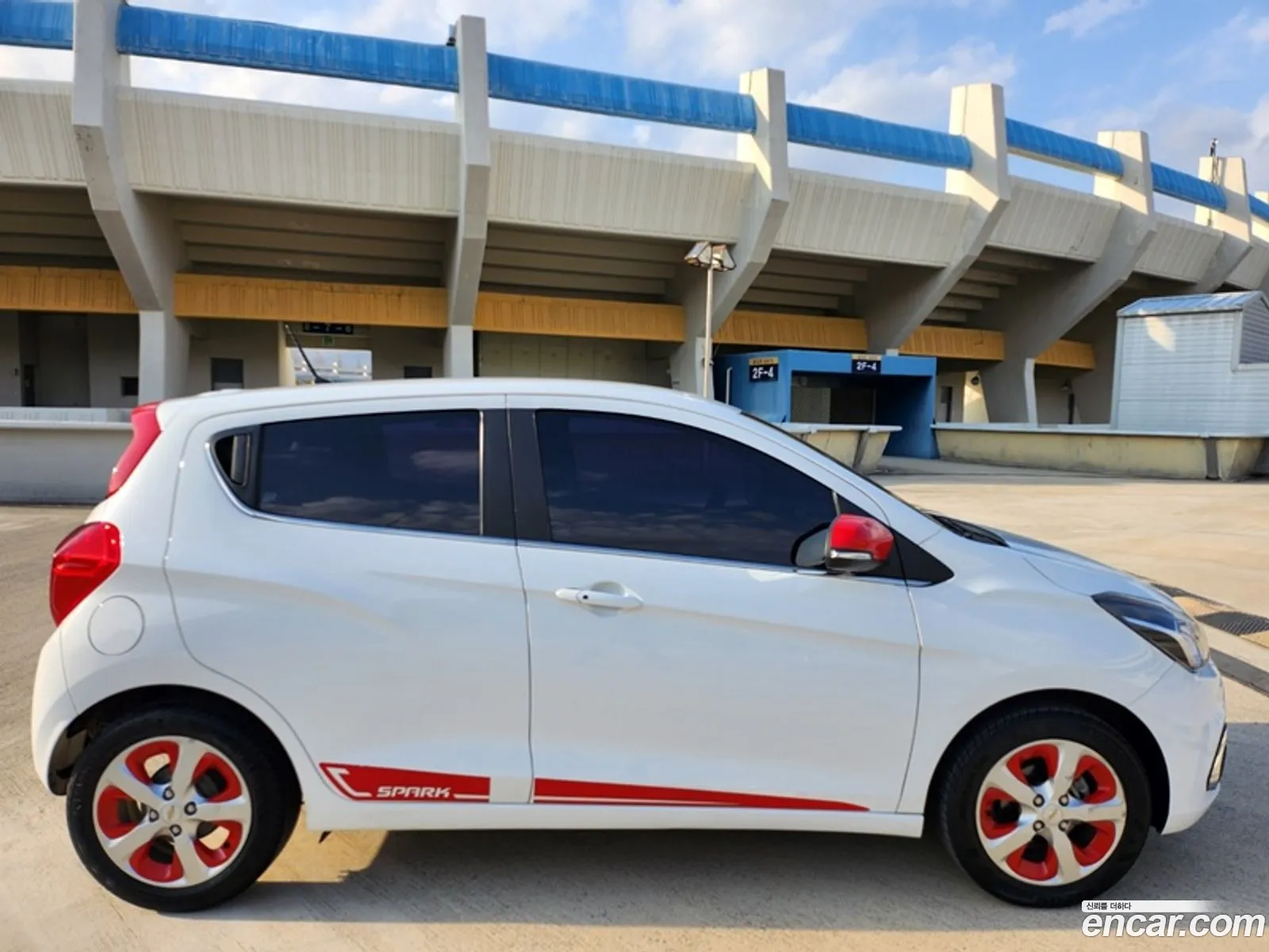 Chevrolet Spark Iv Fashion 2017 - фотография 18435252