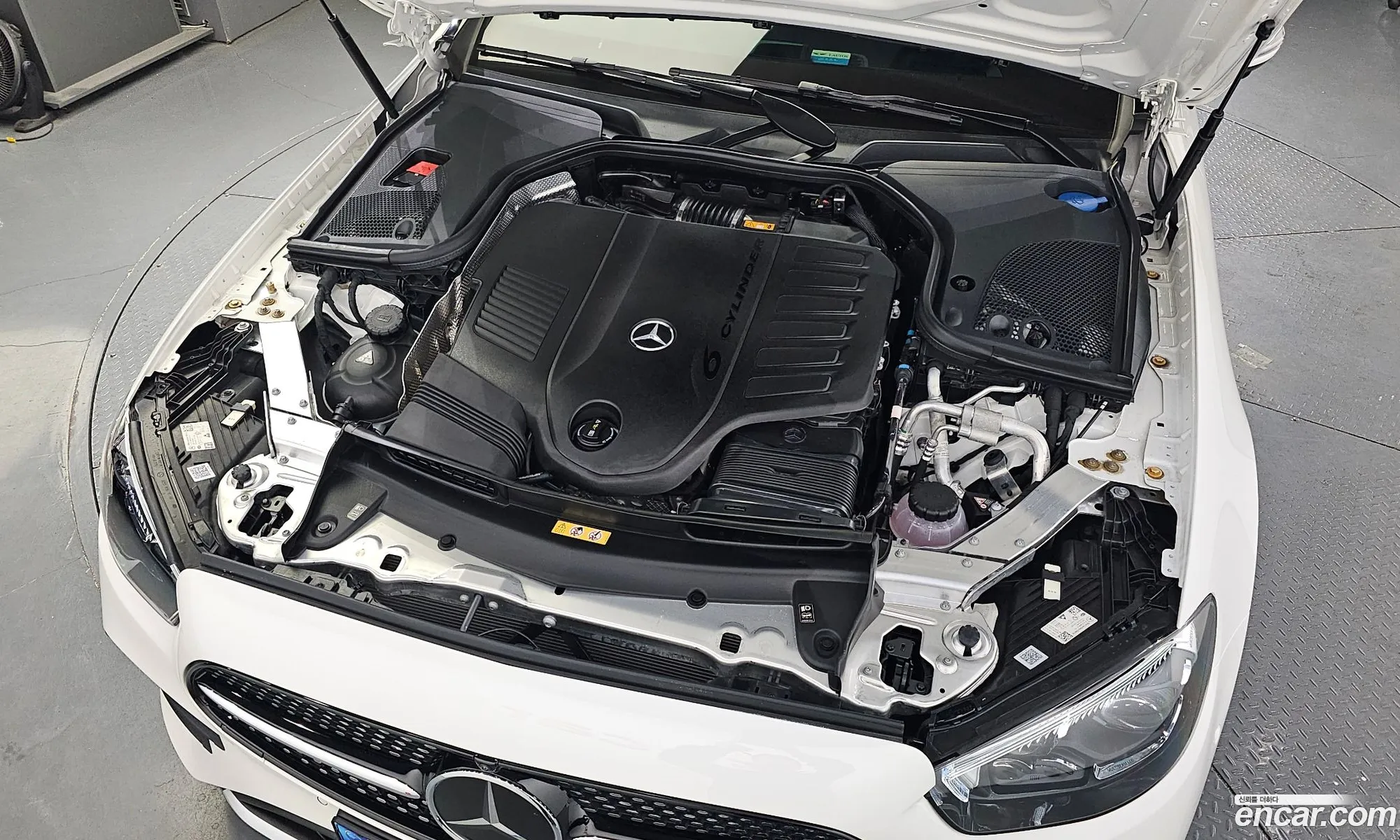 Mercedes-Benz E-Klasse V W213 S213 C238 E450 4Matic Cabriolet 2021 - фотография 11992477