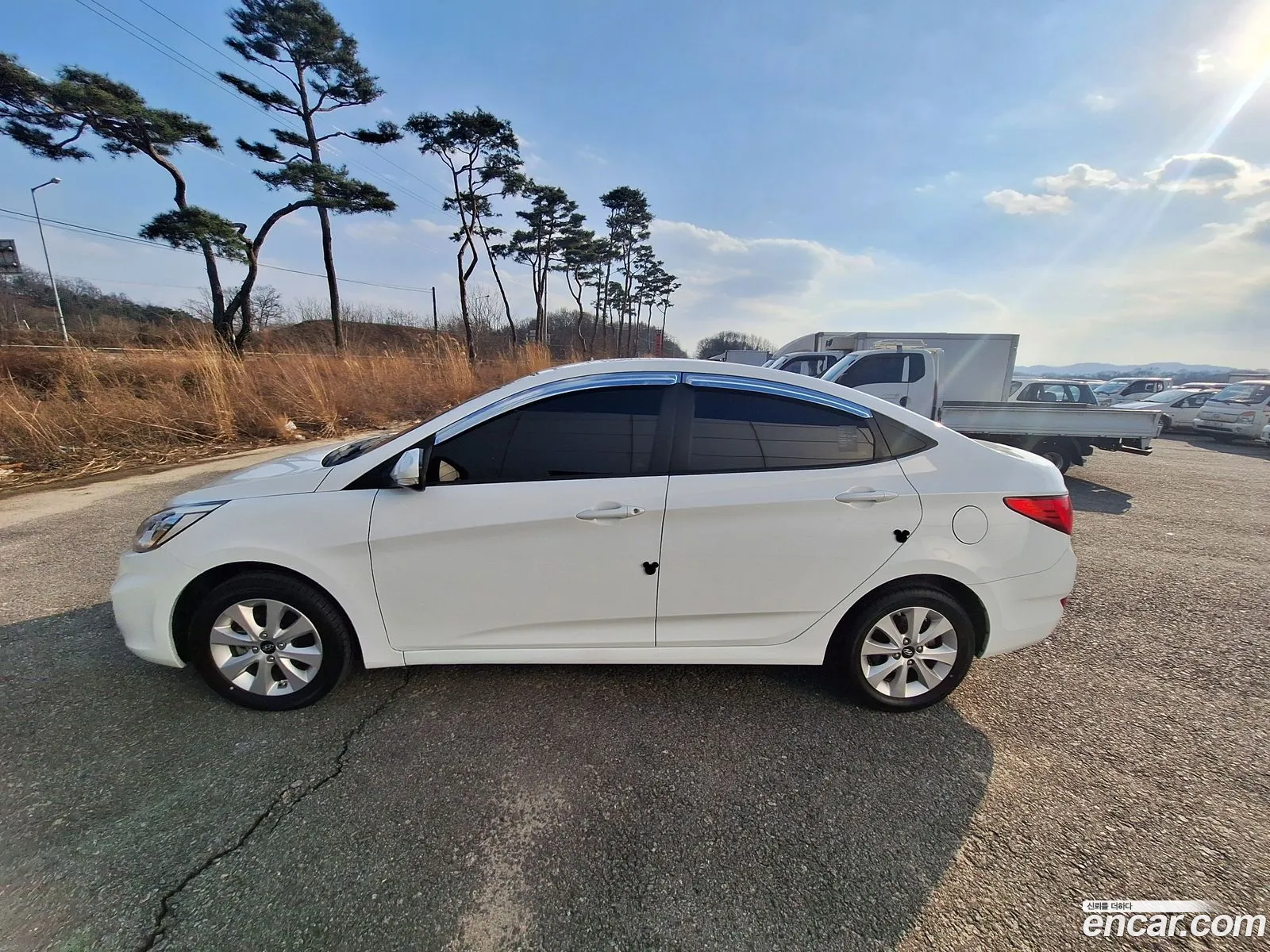 Hyundai Accent 14 Vvt Modern 2017 - фотография 18953150