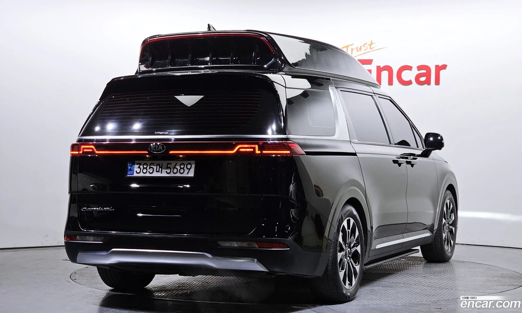 Kia Carnival Gasoline 9-Seater High Limousine Specially Equipped Company 2021 - фотография 11992513