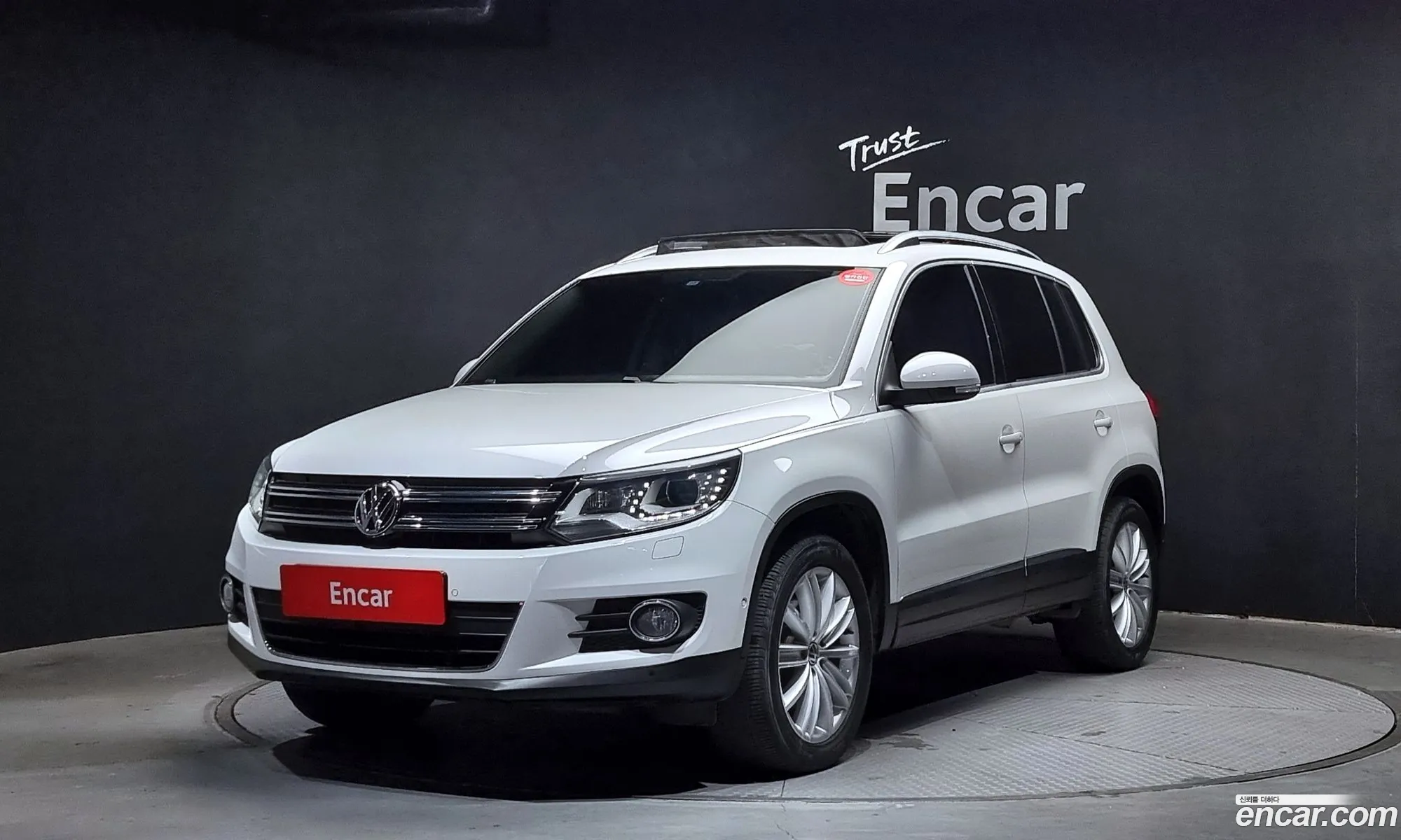 Volkswagen New Tiguan 20 Tdi Premium 5N - фотография 4869341