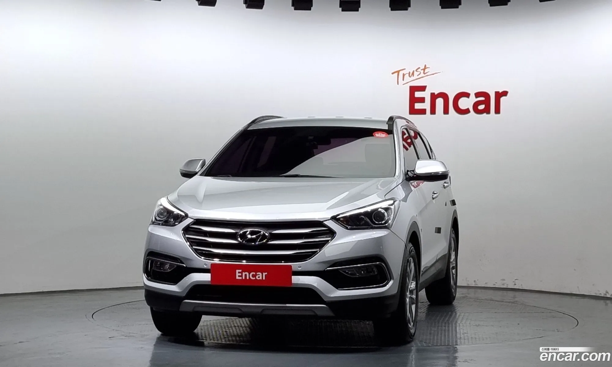 Hyundai Santa Fe Diesel 20 2Wd 2018 - фотография 11880014