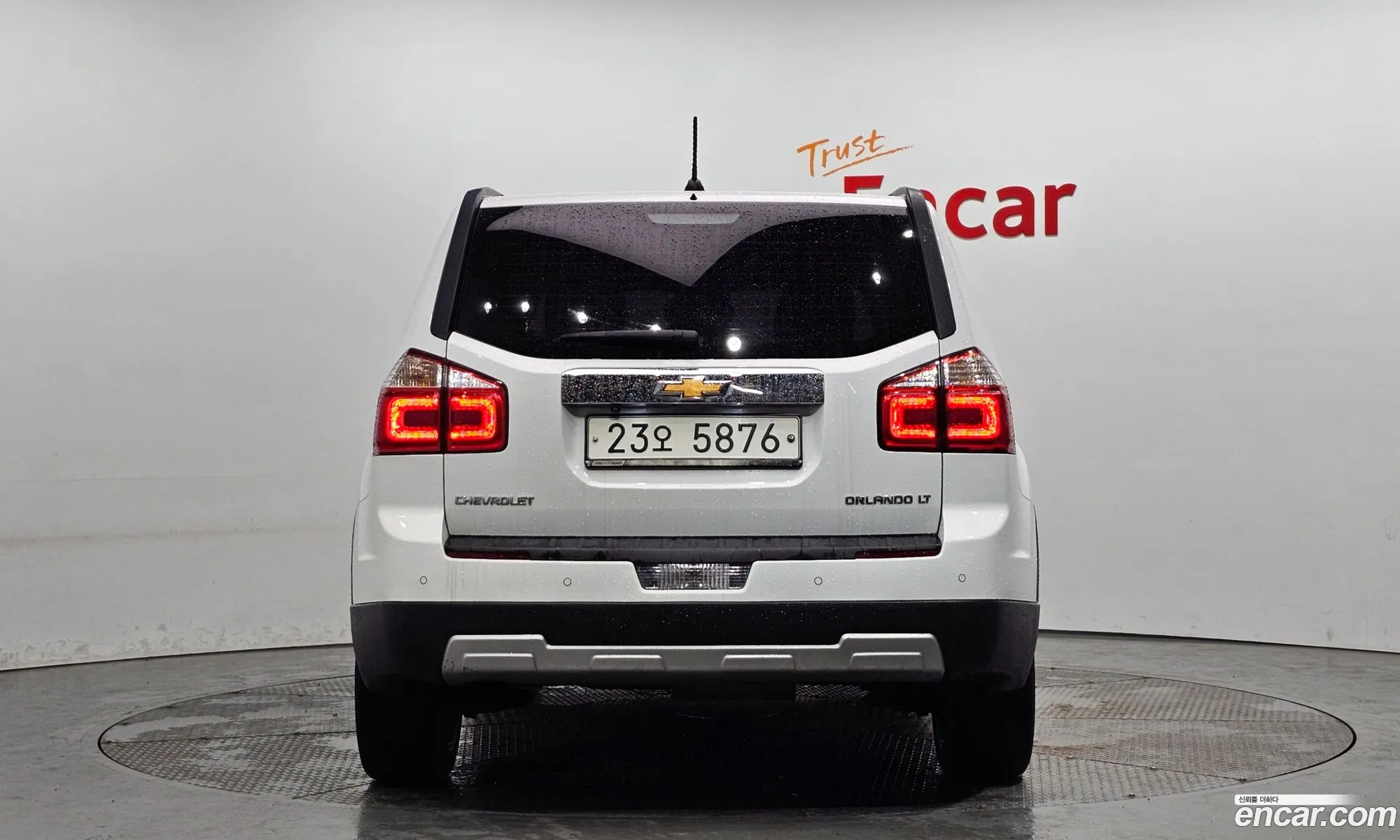 Chevrolet Orlando 20 Diesel Platinum Package 2015 - фотография 4864497