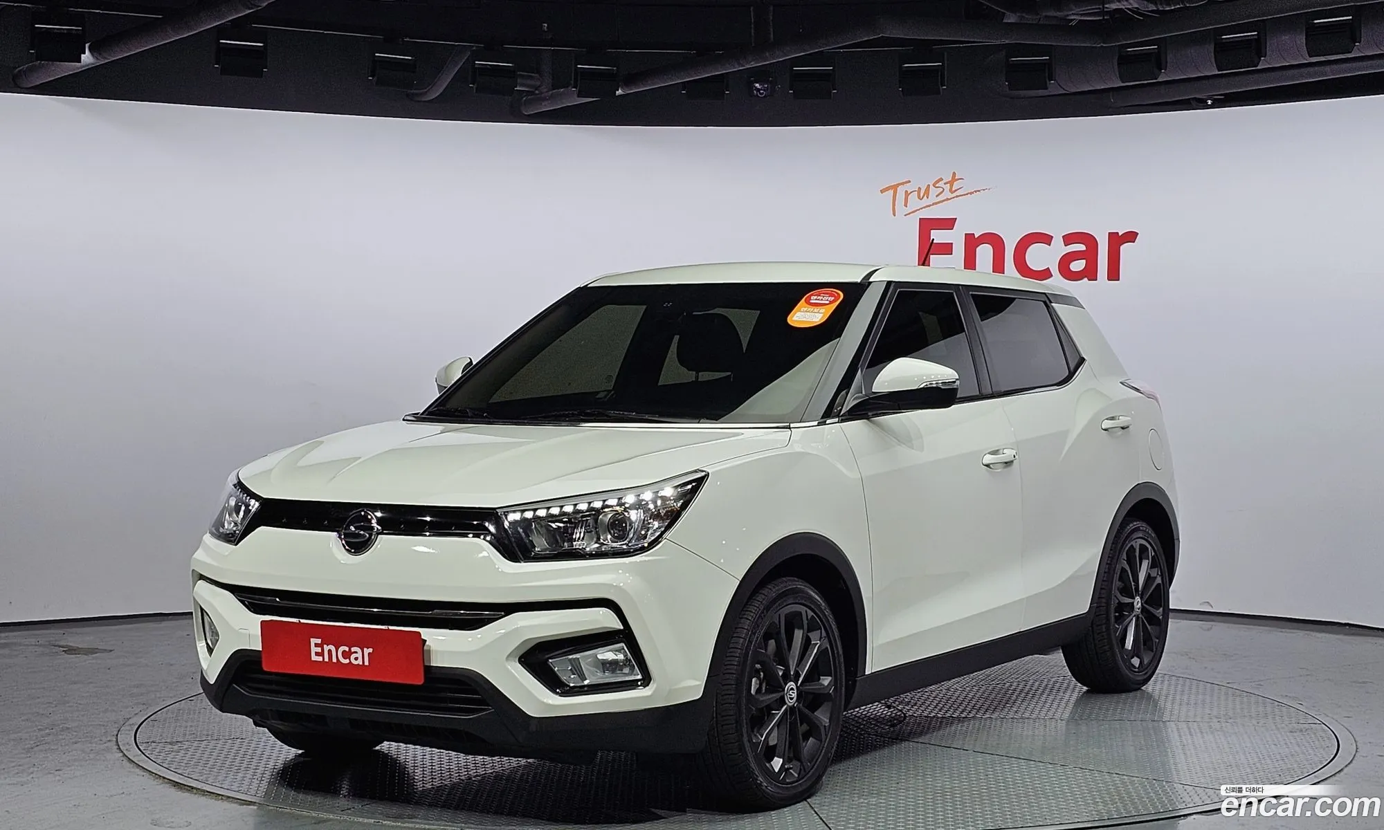 Ssangyong Tivoli Tivoli Vx 2Wd 2018 - фотография 2012258