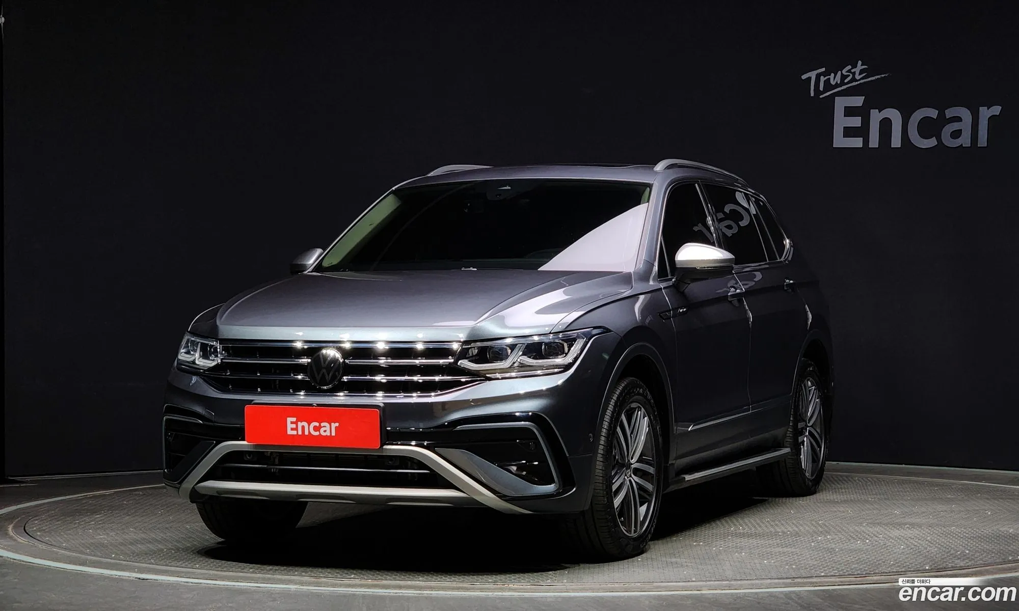 Volkswagen Tiguan 20 Tsi Prestige 2023 - фотография 4191324