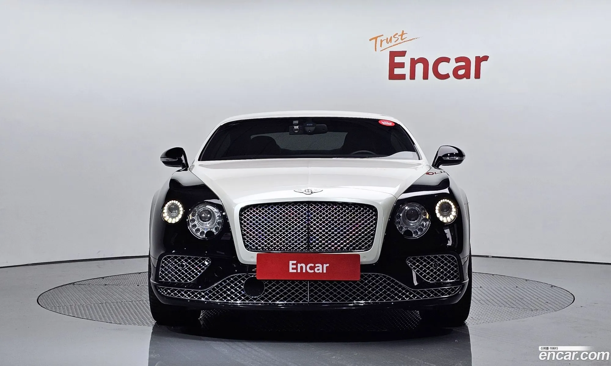 Bentley Continental 40 Gt 2016 - фотография 4159674