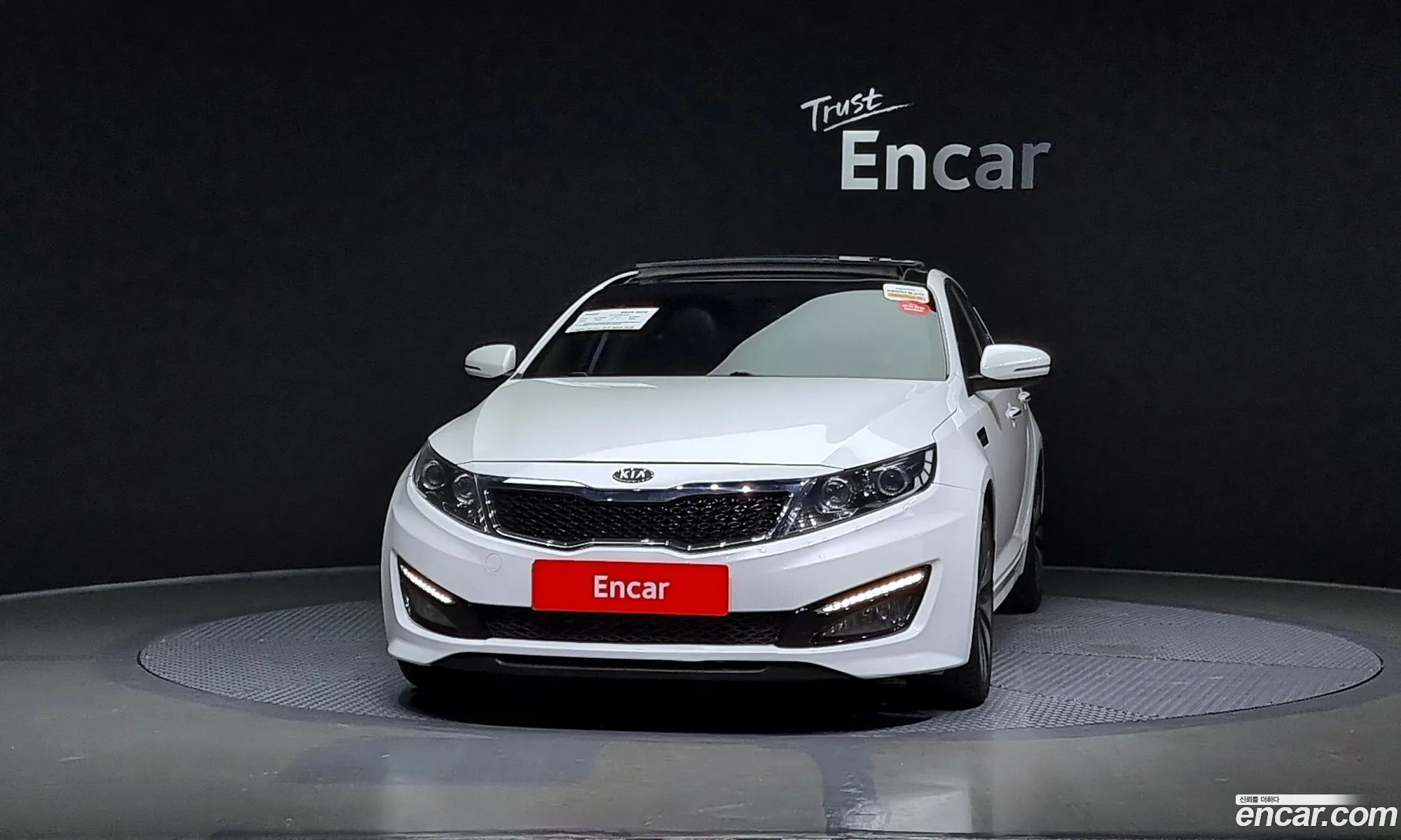 Kia K5 I 20 Prestige 2011 - фотография 18769383