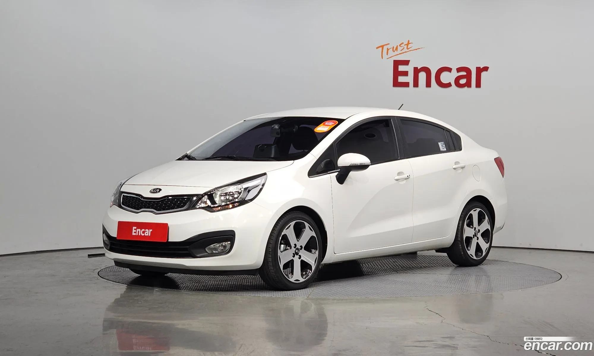 Kia Pride Iii 16 Gdi Sedan 2014 - фотография 16615586