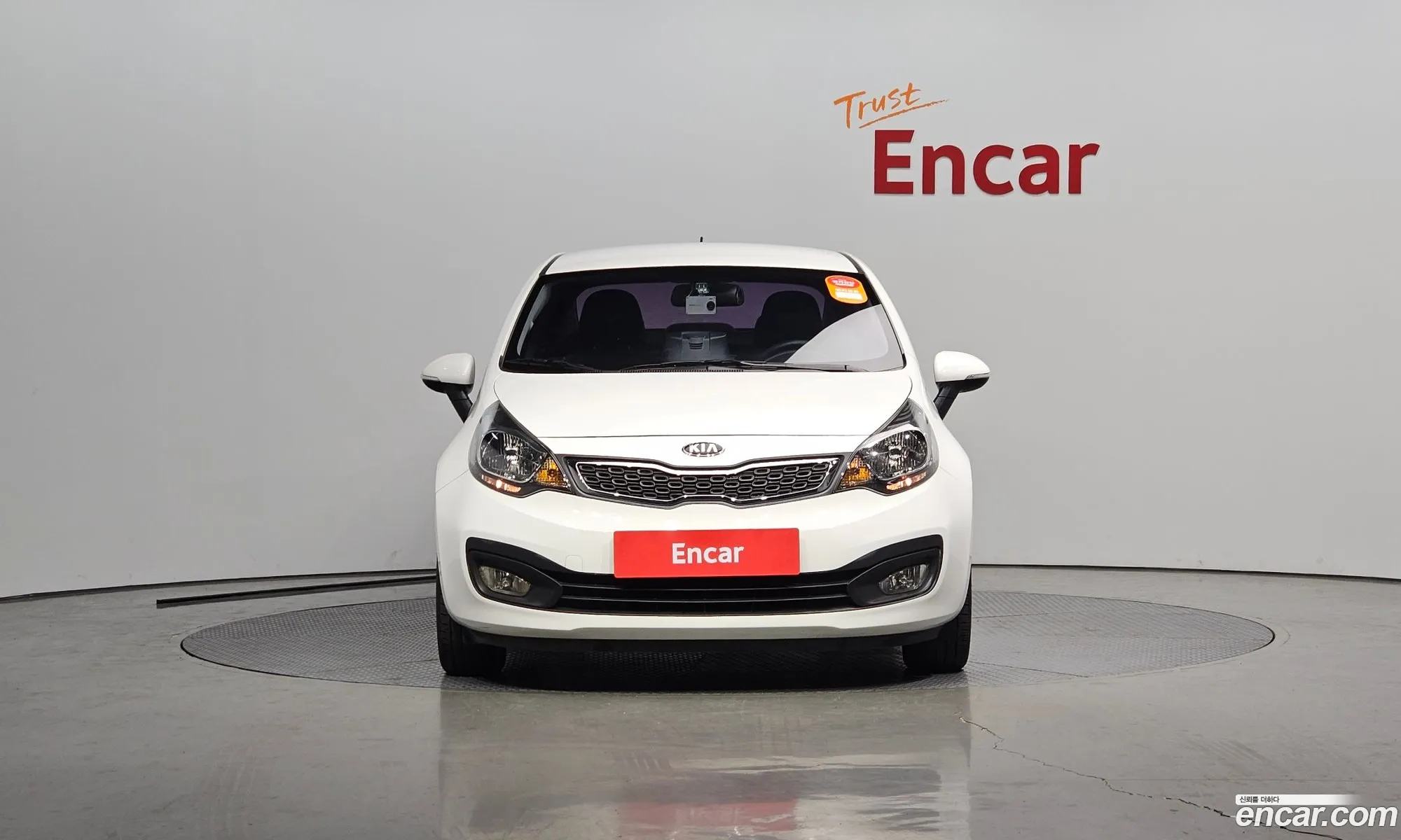 Kia Pride Iii 16 Gdi Sedan 2014 - фотография 16615588