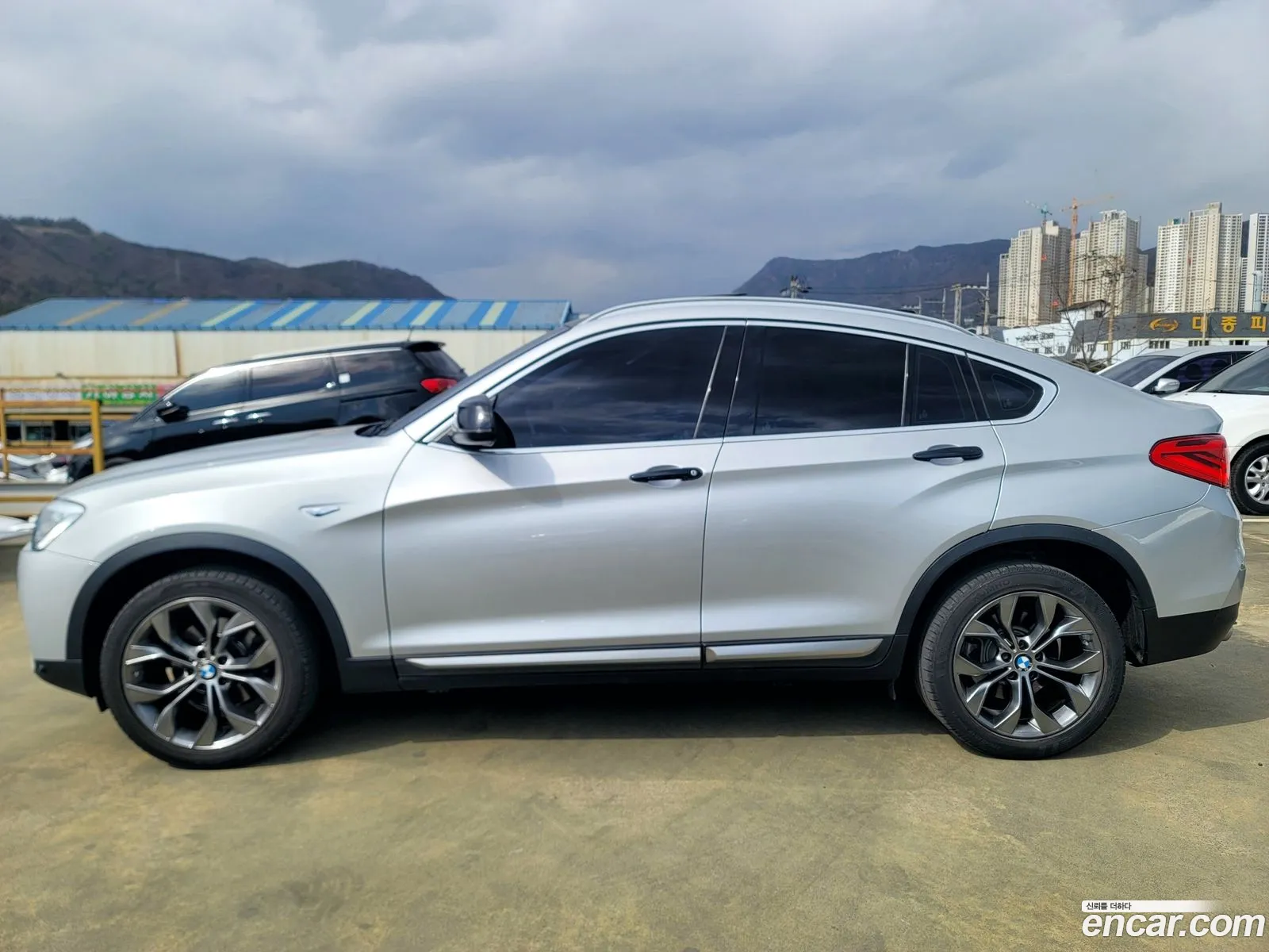BMW X4 xDrive20D 2015 - фотография 2935